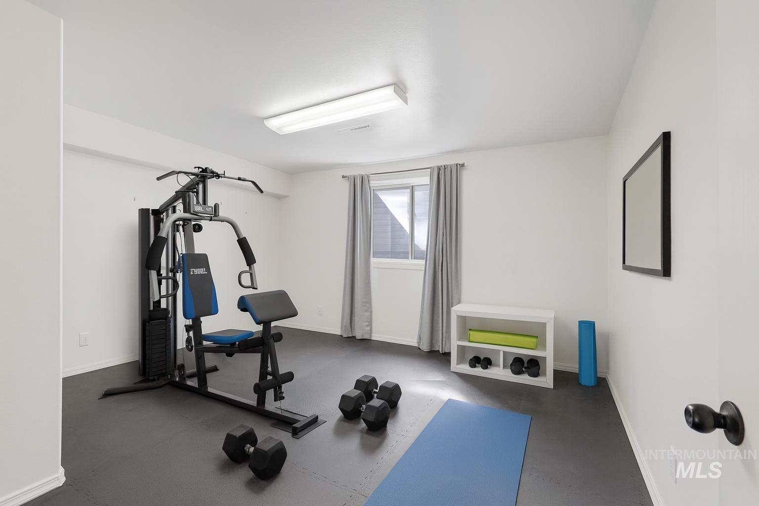 2024 Julie Ln, Twin Falls, Idaho 83301, 6 Bedrooms, 3.5 Bathrooms, Residential For Sale, Price $579,000, 98970436