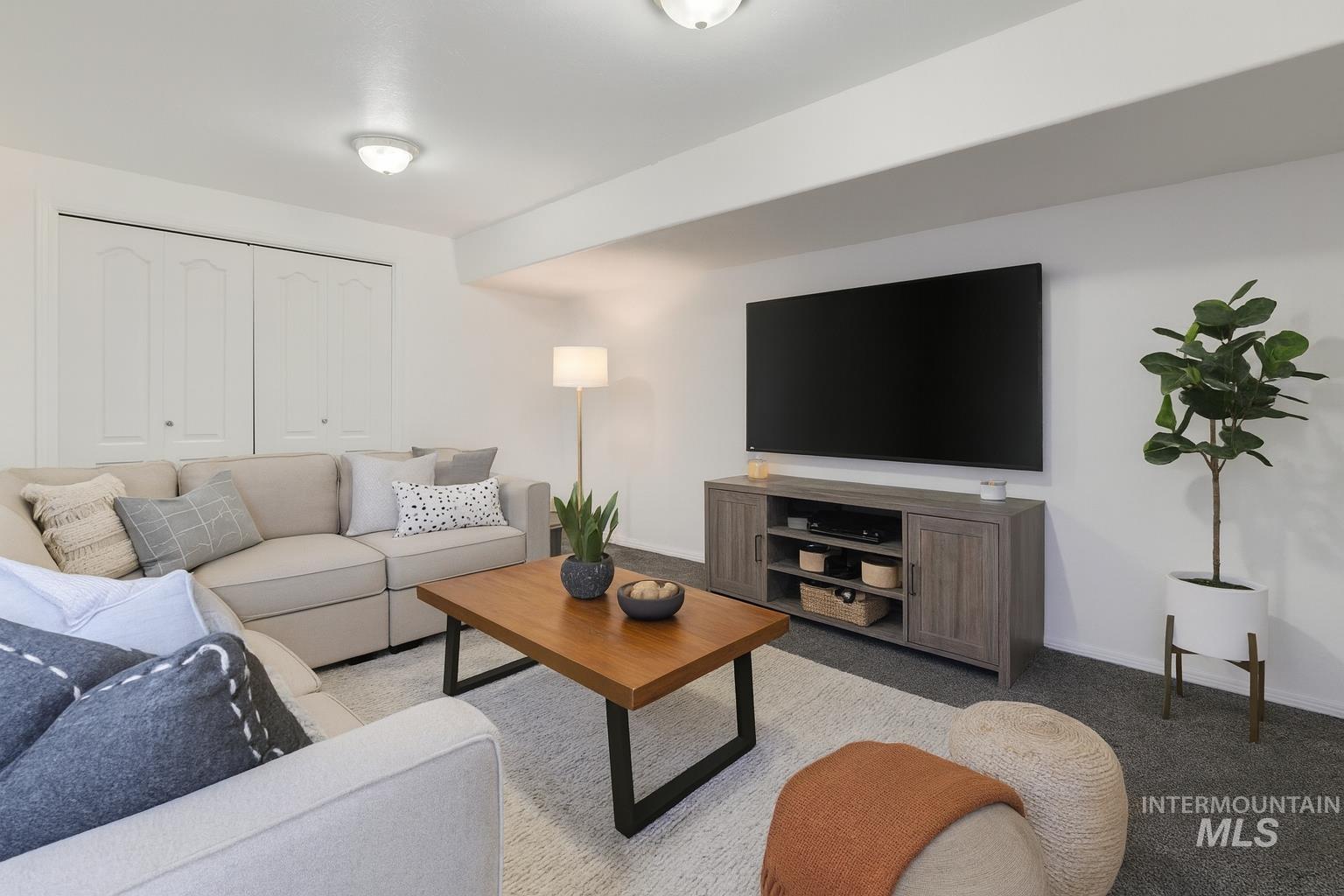 2024 Julie Ln, Twin Falls, Idaho 83301, 6 Bedrooms, 3.5 Bathrooms, Residential For Sale, Price $579,000, 98970436