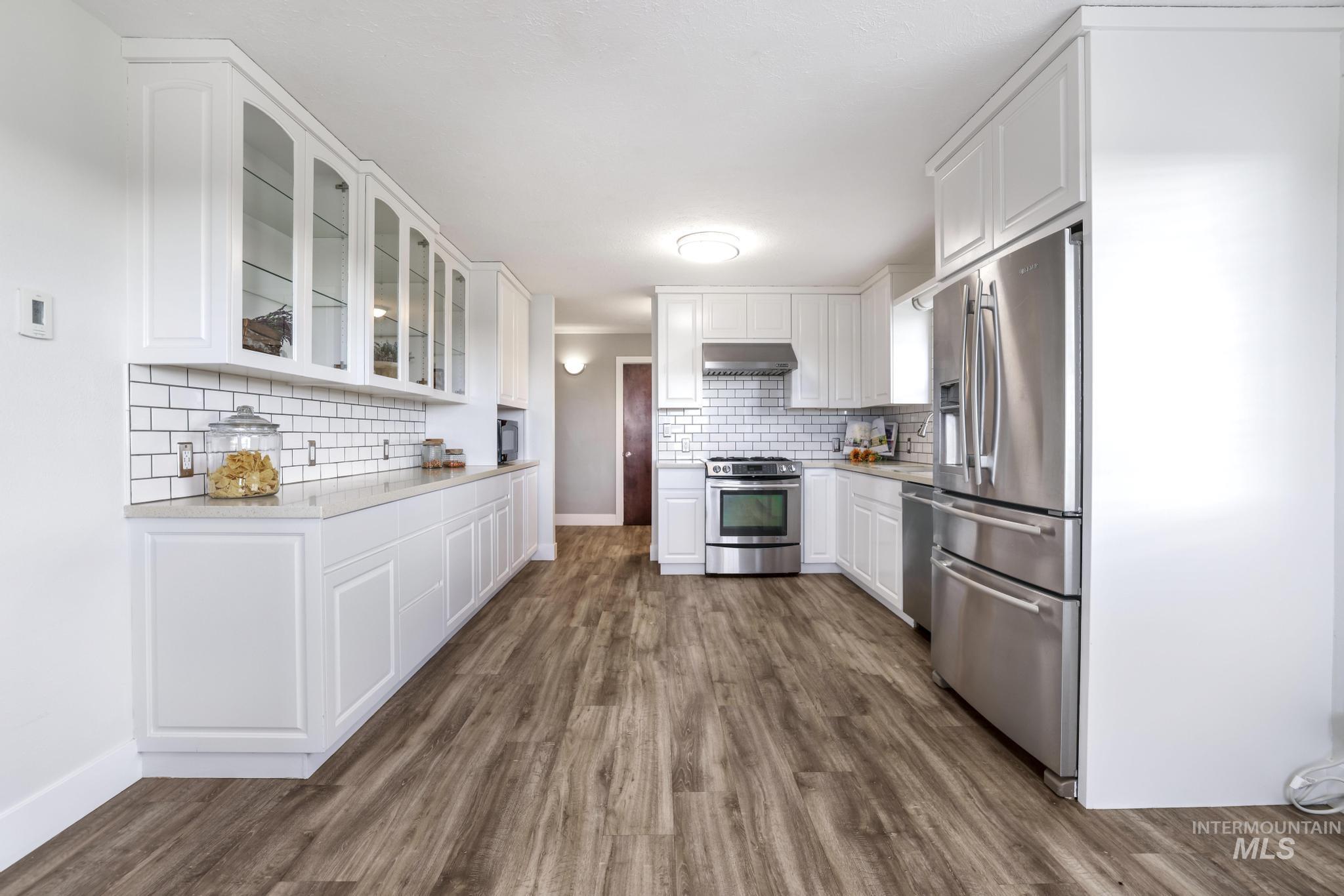 2251 E 1775 S, Gooding, Idaho 83330-6157, 5 Bedrooms, 3.5 Bathrooms, Residential For Sale, Price $585,000, 98970437