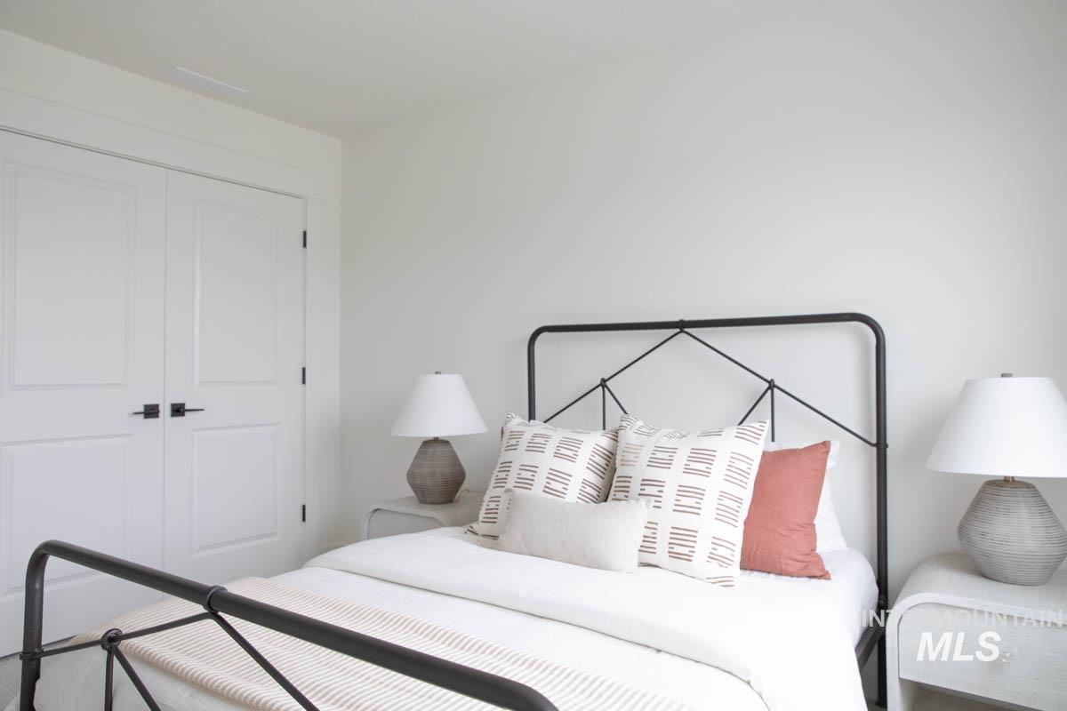 4264 N Brody Way, Meridian, Idaho 83646, 5 Bedrooms, 3.5 Bathrooms, Residential For Sale, Price $859,990,MLS 98970440