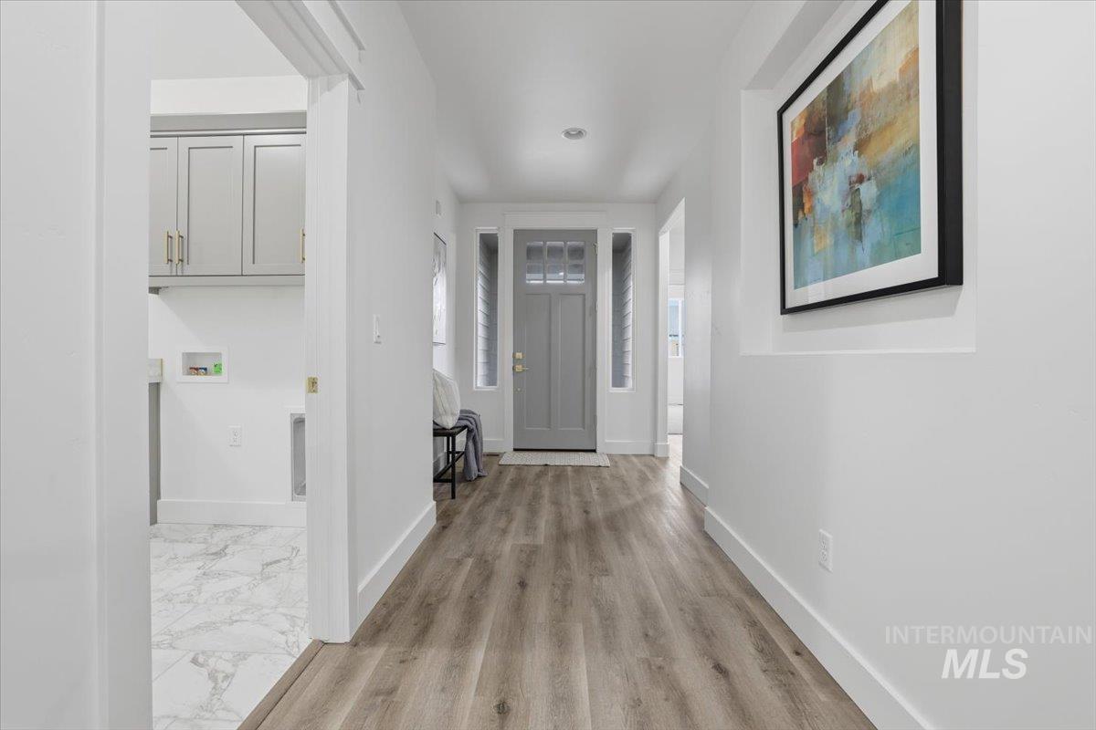 1725 Kayak Rd, Emmett, Idaho 83617, 3 Bedrooms, 2 Bathrooms, Residential For Sale, Price $539,900, 98970445