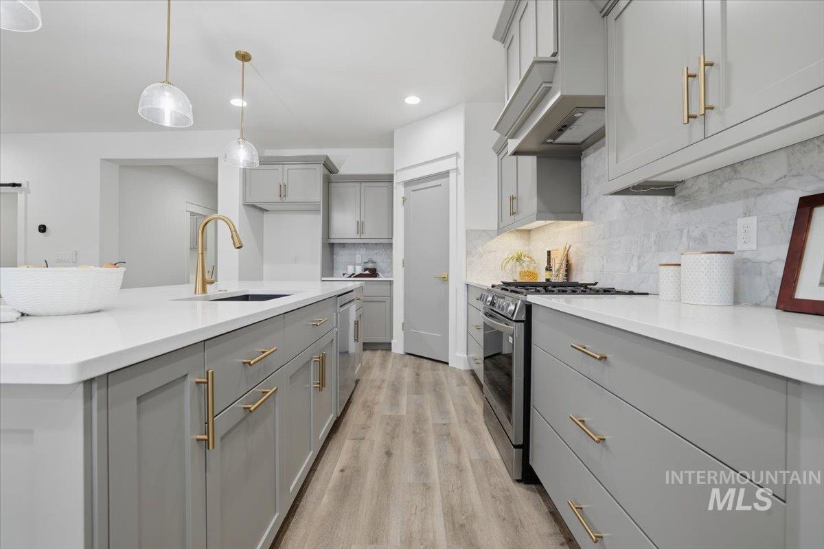 1725 Kayak Rd, Emmett, Idaho 83617, 3 Bedrooms, 2 Bathrooms, Residential For Sale, Price $539,900, 98970445