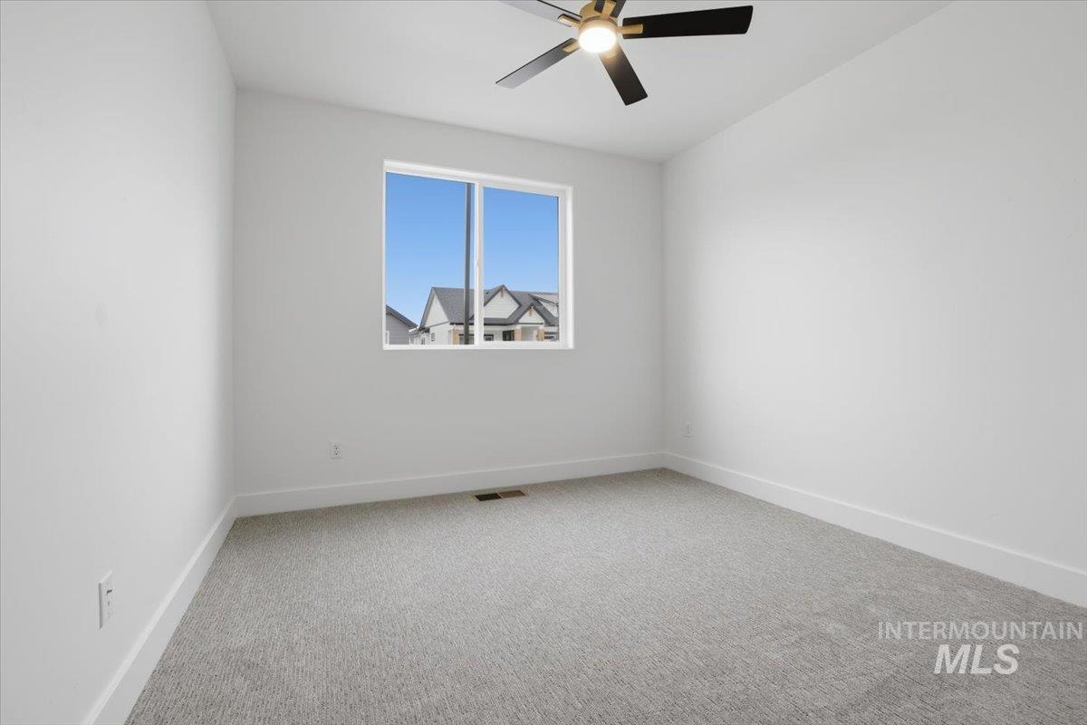 1725 Kayak Rd, Emmett, Idaho 83617, 3 Bedrooms, 2 Bathrooms, Residential For Sale, Price $539,900, 98970445