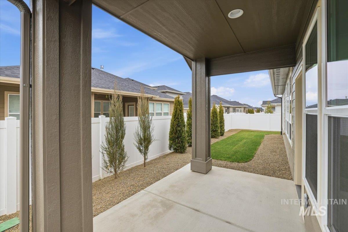 1725 Kayak Rd, Emmett, Idaho 83617, 3 Bedrooms, 2 Bathrooms, Residential For Sale, Price $539,900, 98970445