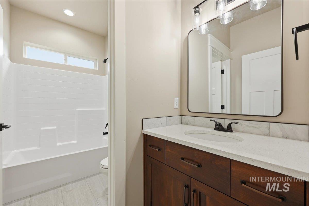 2355 Soulen Dr, Emmett, Idaho 83617, 4 Bedrooms, 3 Bathrooms, Residential For Sale, Price $583,750, 98970446