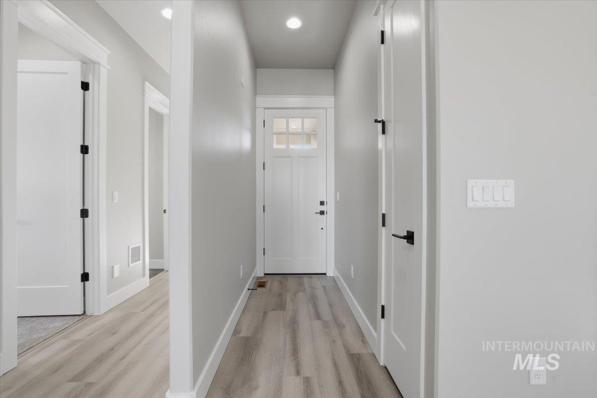 2666 Soulen Dr, Emmett, Idaho 83617, 3 Bedrooms, 2 Bathrooms, Residential For Sale, Price $609,900, 98970447