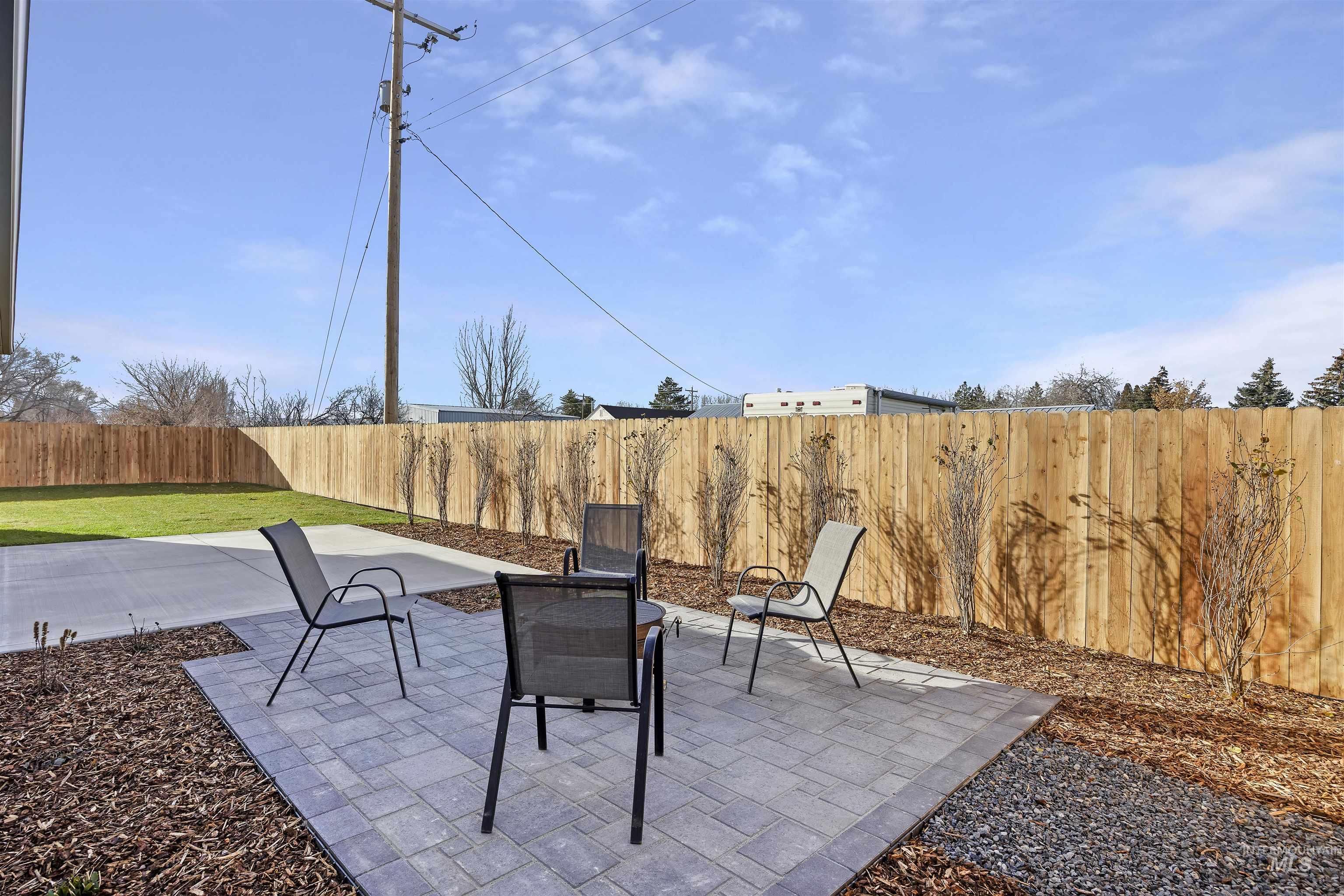 1020 S Adell Ave, Filer, Idaho 83328, 3 Bedrooms, 2 Bathrooms, Residential For Sale, Price $399,500, 98970448