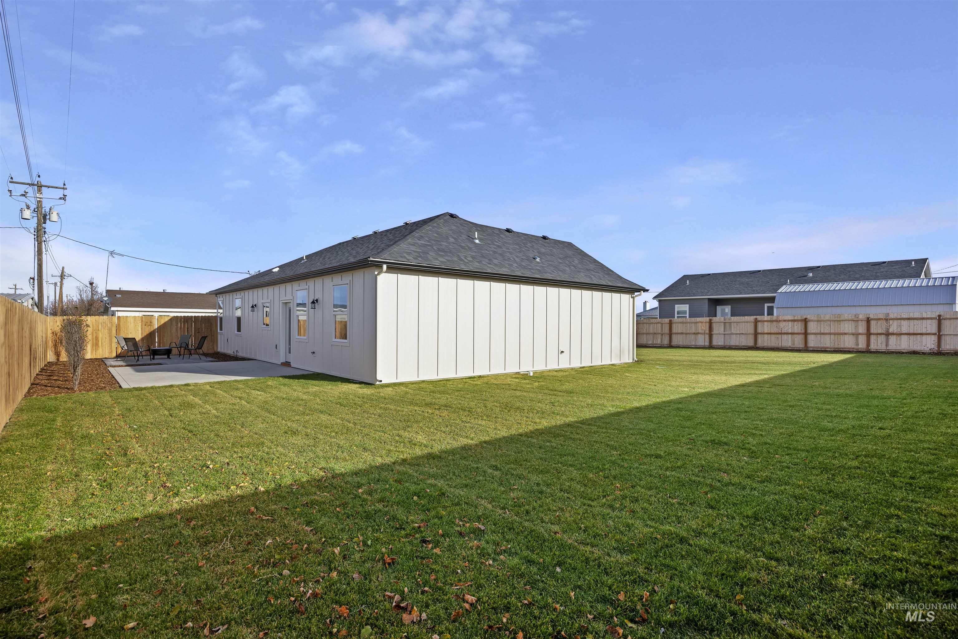 1020 S Adell Ave, Filer, Idaho 83328, 3 Bedrooms, 2 Bathrooms, Residential For Sale, Price $399,500, 98970448