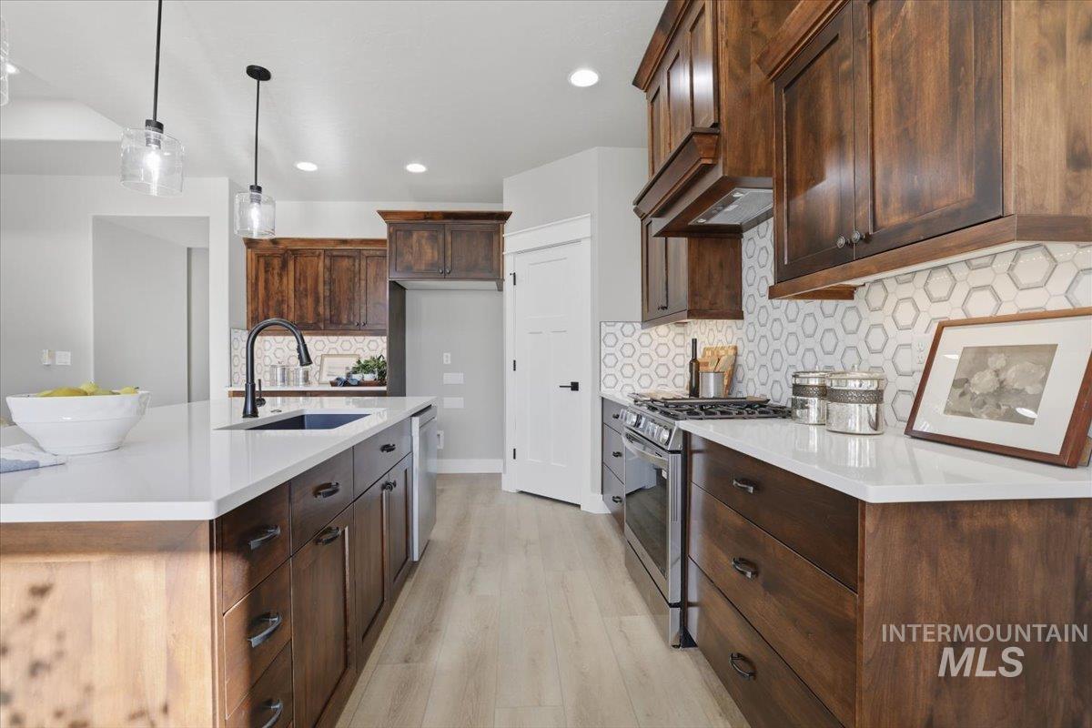 2659 Soulen Dr, Emmett, Idaho 83617, 3 Bedrooms, 2 Bathrooms, Residential For Sale, Price $543,500, 98970457