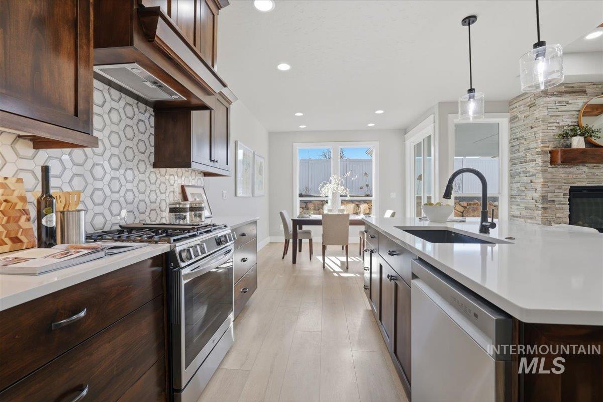 2659 Soulen Dr, Emmett, Idaho 83617, 3 Bedrooms, 2 Bathrooms, Residential For Sale, Price $543,500, 98970457