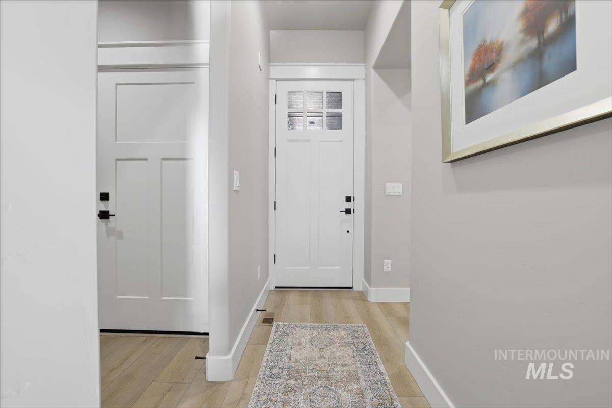 2659 Soulen Dr, Emmett, Idaho 83617, 3 Bedrooms, 2 Bathrooms, Residential For Sale, Price $543,500, 98970457