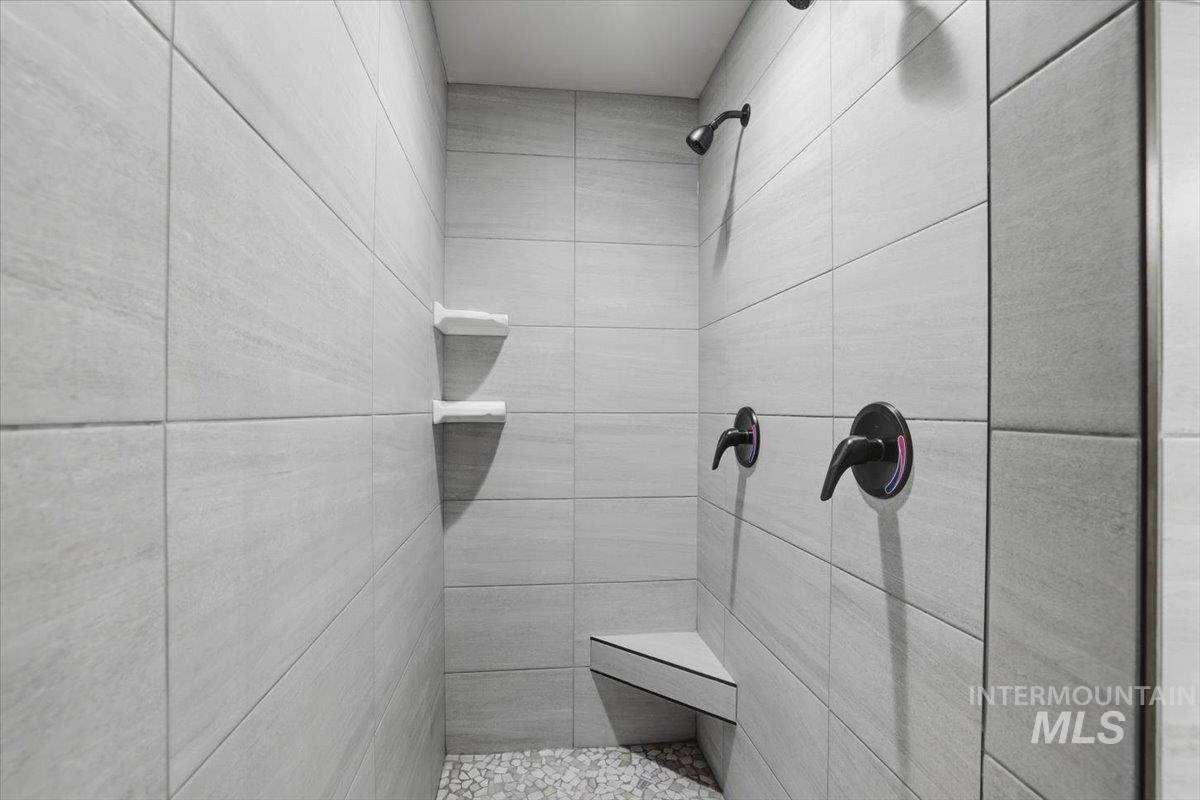 2659 Soulen Dr, Emmett, Idaho 83617, 3 Bedrooms, 2 Bathrooms, Residential For Sale, Price $543,500, 98970457