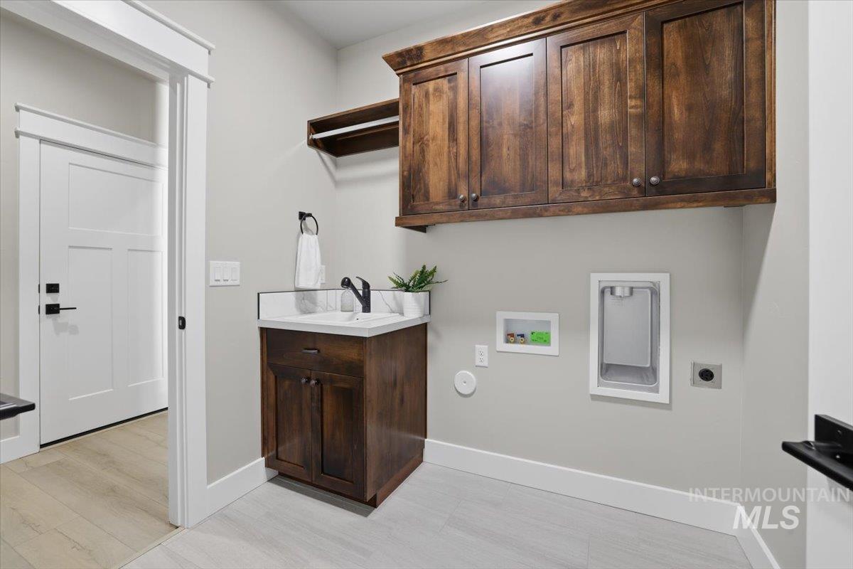 2659 Soulen Dr, Emmett, Idaho 83617, 3 Bedrooms, 2 Bathrooms, Residential For Sale, Price $543,500, 98970457