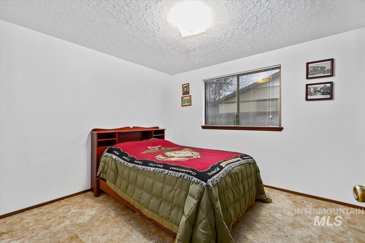 4518 N Bluegrass AVE, Boise, Idaho 83703, 3 Bedrooms, 2 Bathrooms, Residential For Sale, Price $450,000,MLS 98970459