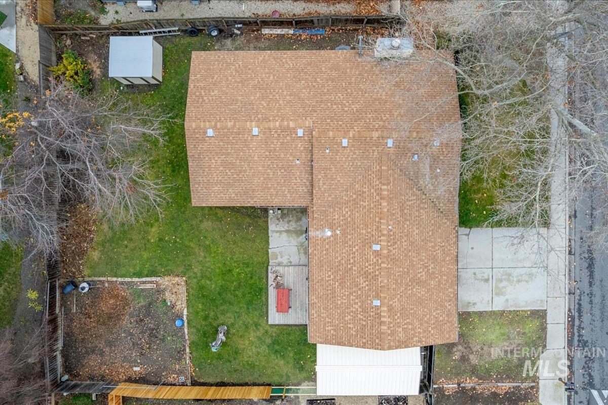 4518 N Bluegrass AVE, Boise, Idaho 83703, 3 Bedrooms, 2 Bathrooms, Residential For Sale, Price $450,000,MLS 98970459