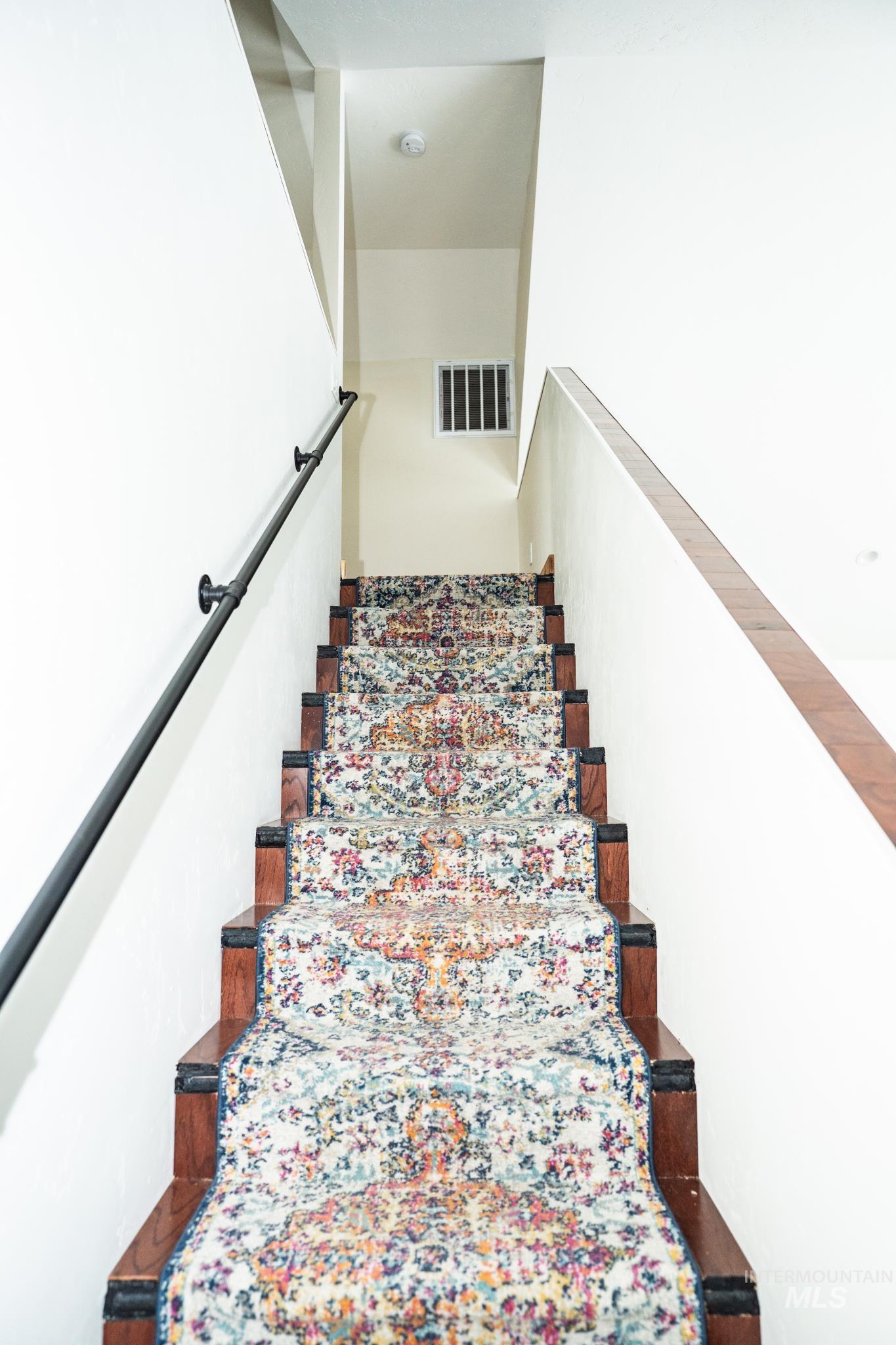 22 W Prospectors Drive, Cascade, Idaho 83611, 1 Bedroom, 1 Bathroom, Residential For Sale, Price $499,900,MLS 98970462