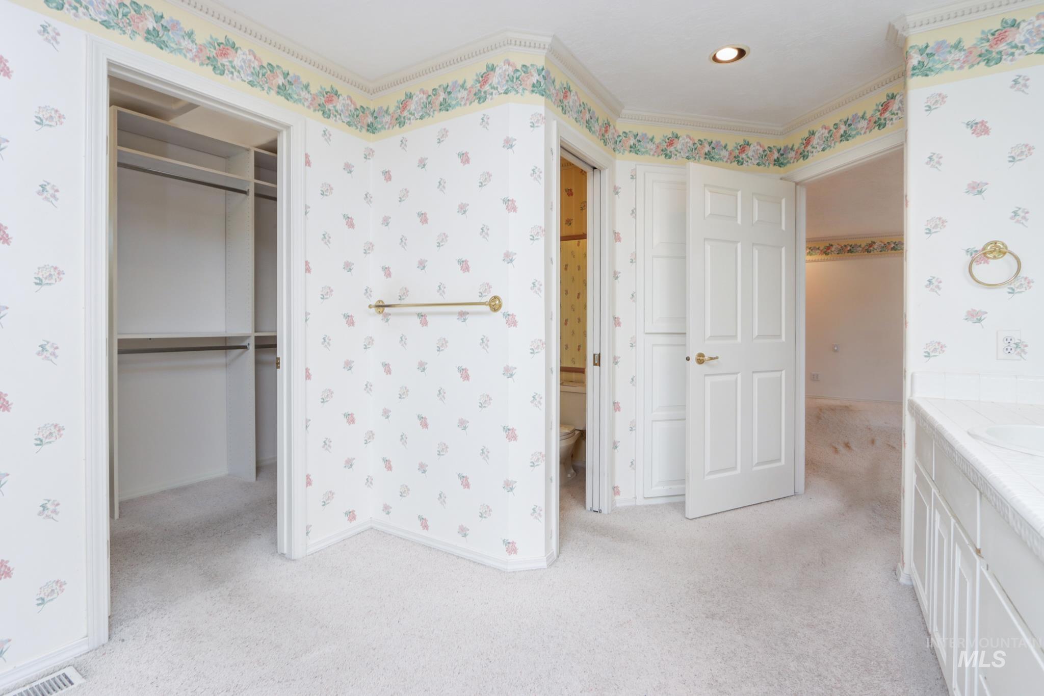 8037 W Innsbrook Ct, Boise, Idaho 83704, 3 Bedrooms, 2.5 Bathrooms, Residential For Sale, Price $639,900, 98970477