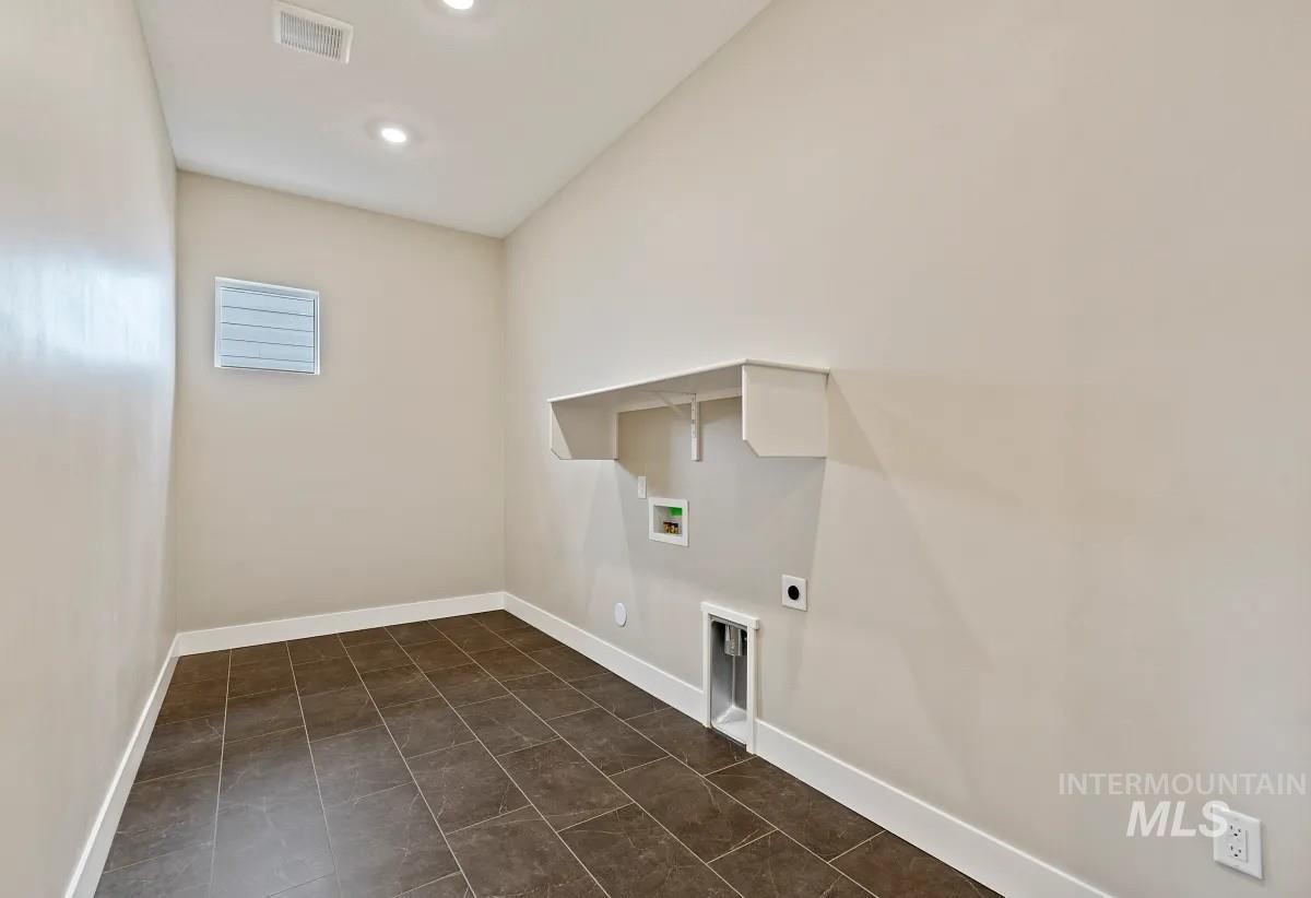 11819 S Glory Ln, Kuna, Idaho 83634-2617, 3 Bedrooms, 3 Bathrooms, Residential For Sale, Price $673,789,MLS 98970479