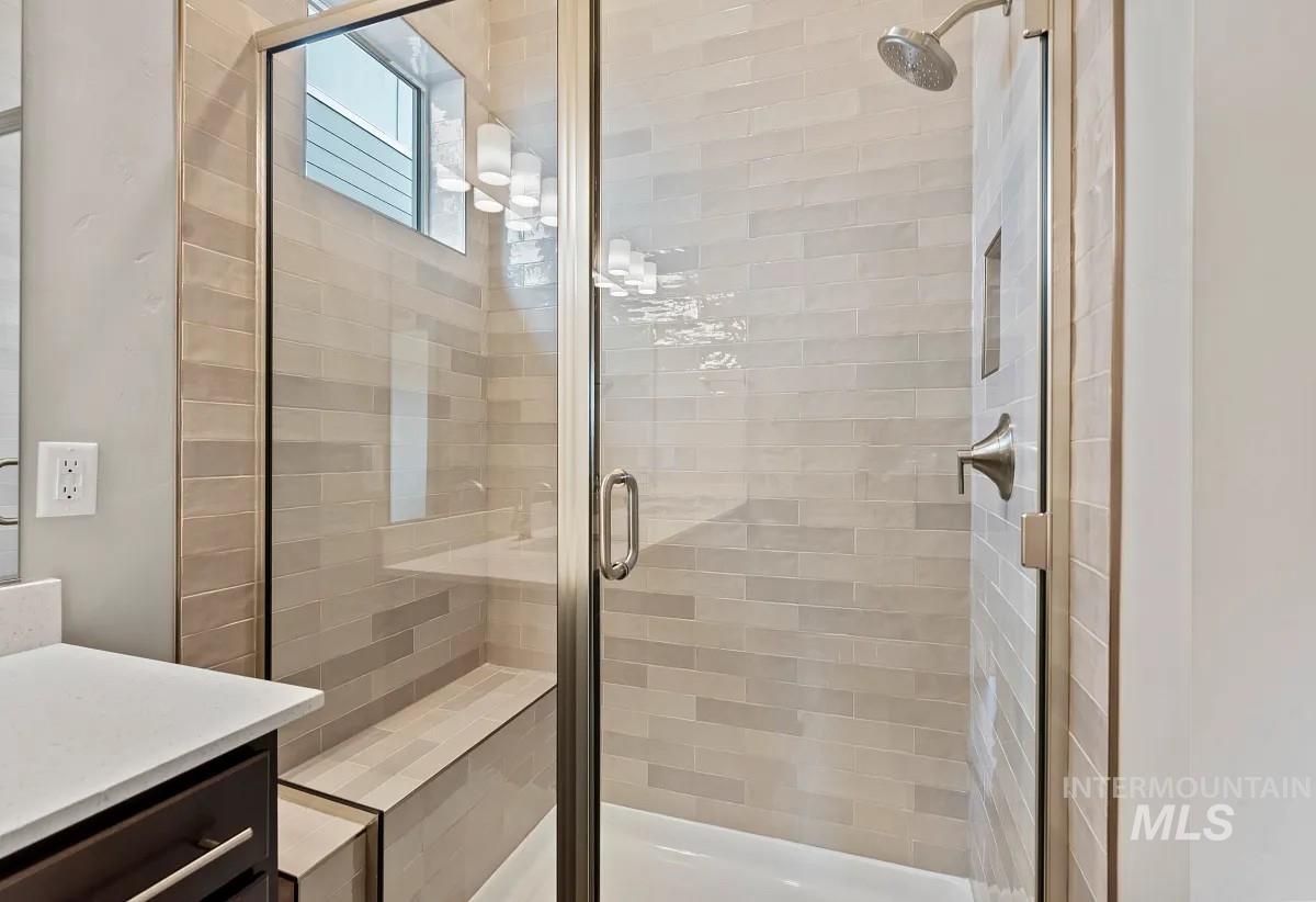 11819 S Glory Ln, Kuna, Idaho 83634-2617, 3 Bedrooms, 3 Bathrooms, Residential For Sale, Price $673,789,MLS 98970479