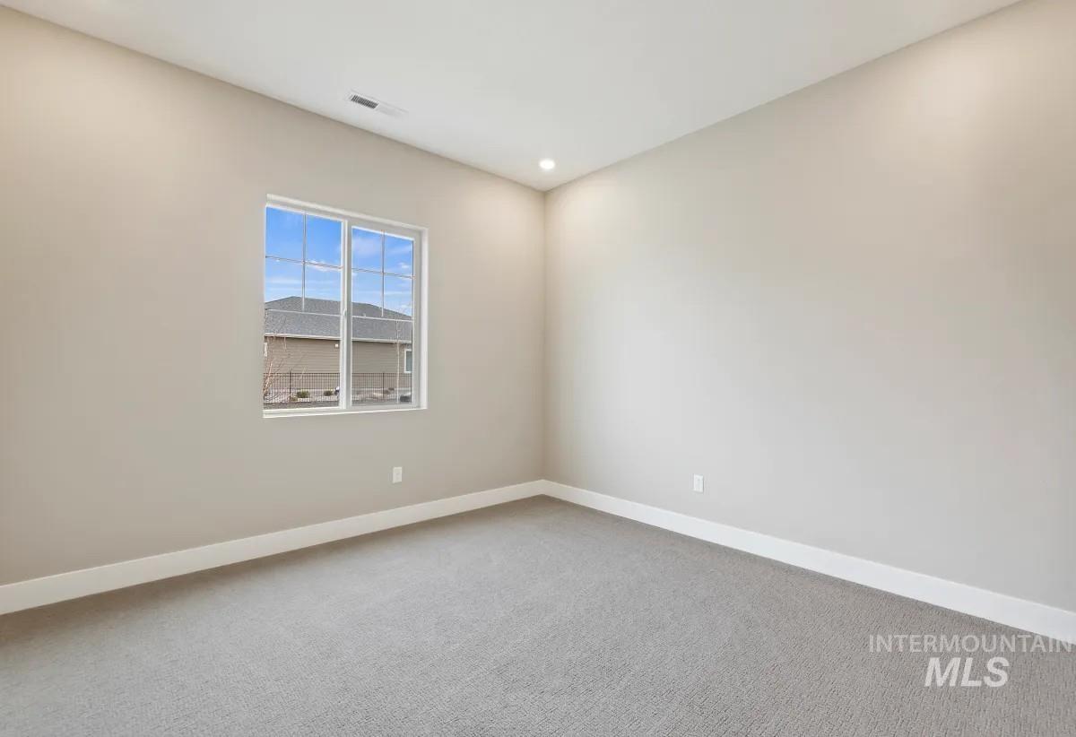 11819 S Glory Ln, Kuna, Idaho 83634-2617, 3 Bedrooms, 3 Bathrooms, Residential For Sale, Price $673,789,MLS 98970479