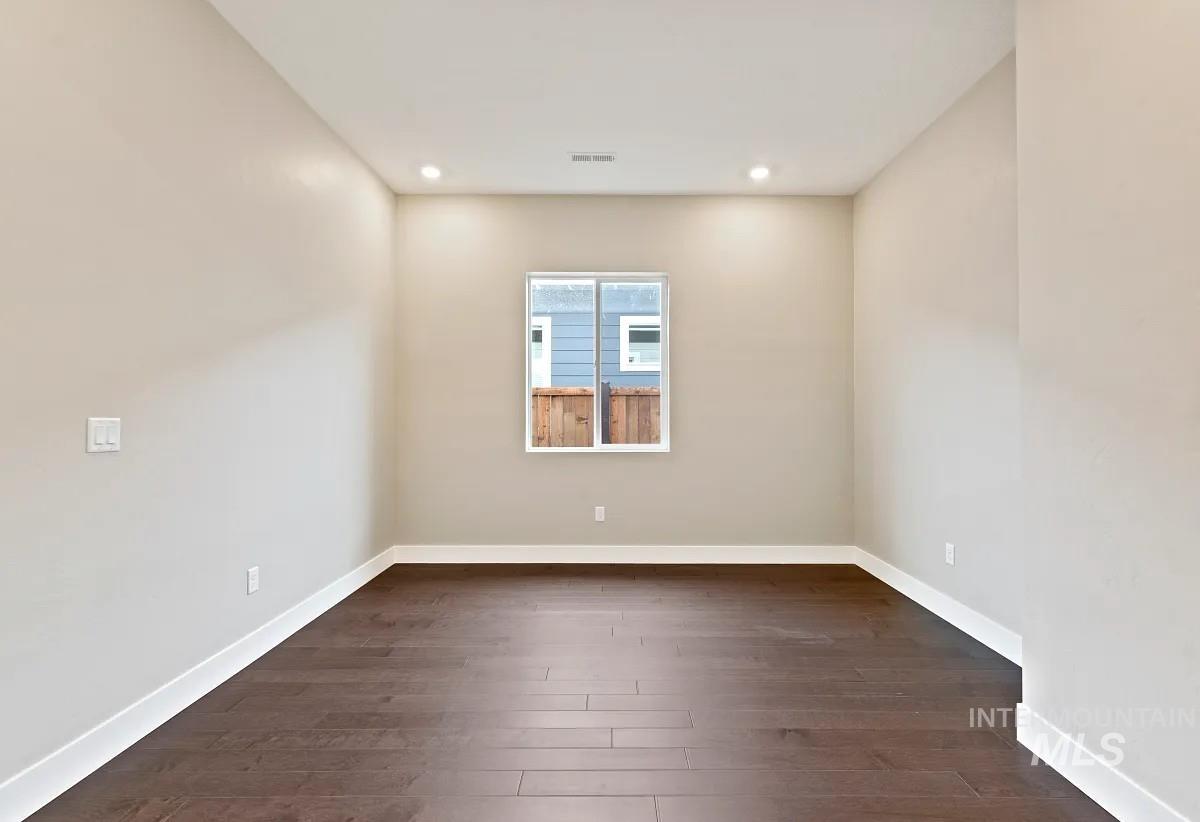 11819 S Glory Ln, Kuna, Idaho 83634-2617, 3 Bedrooms, 3 Bathrooms, Residential For Sale, Price $673,789,MLS 98970479