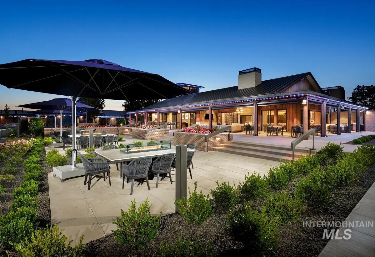 11819 S Glory Ln, Kuna, Idaho 83634-2617, 3 Bedrooms, 3 Bathrooms, Residential For Sale, Price $673,789,MLS 98970479