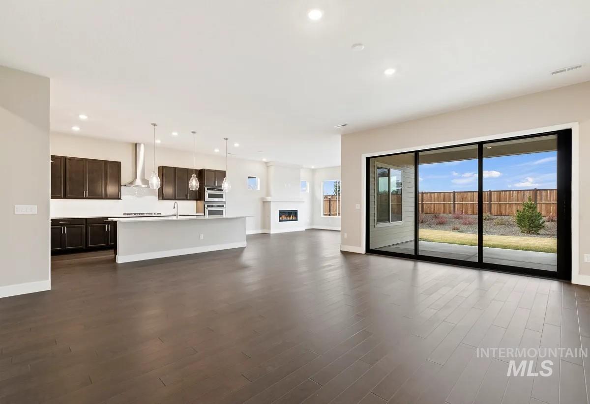 11819 S Glory Ln, Kuna, Idaho 83634-2617, 3 Bedrooms, 3 Bathrooms, Residential For Sale, Price $673,789,MLS 98970479
