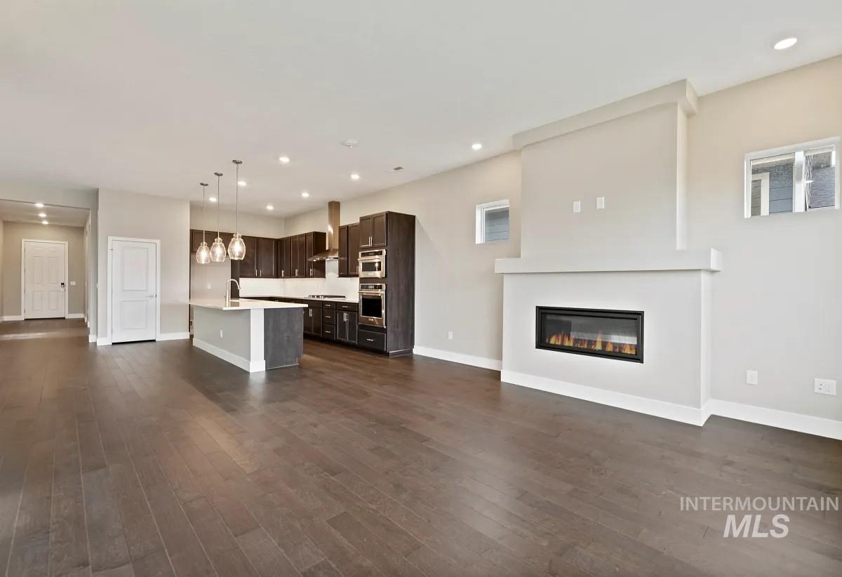 11819 S Glory Ln, Kuna, Idaho 83634-2617, 3 Bedrooms, 3 Bathrooms, Residential For Sale, Price $673,789,MLS 98970479