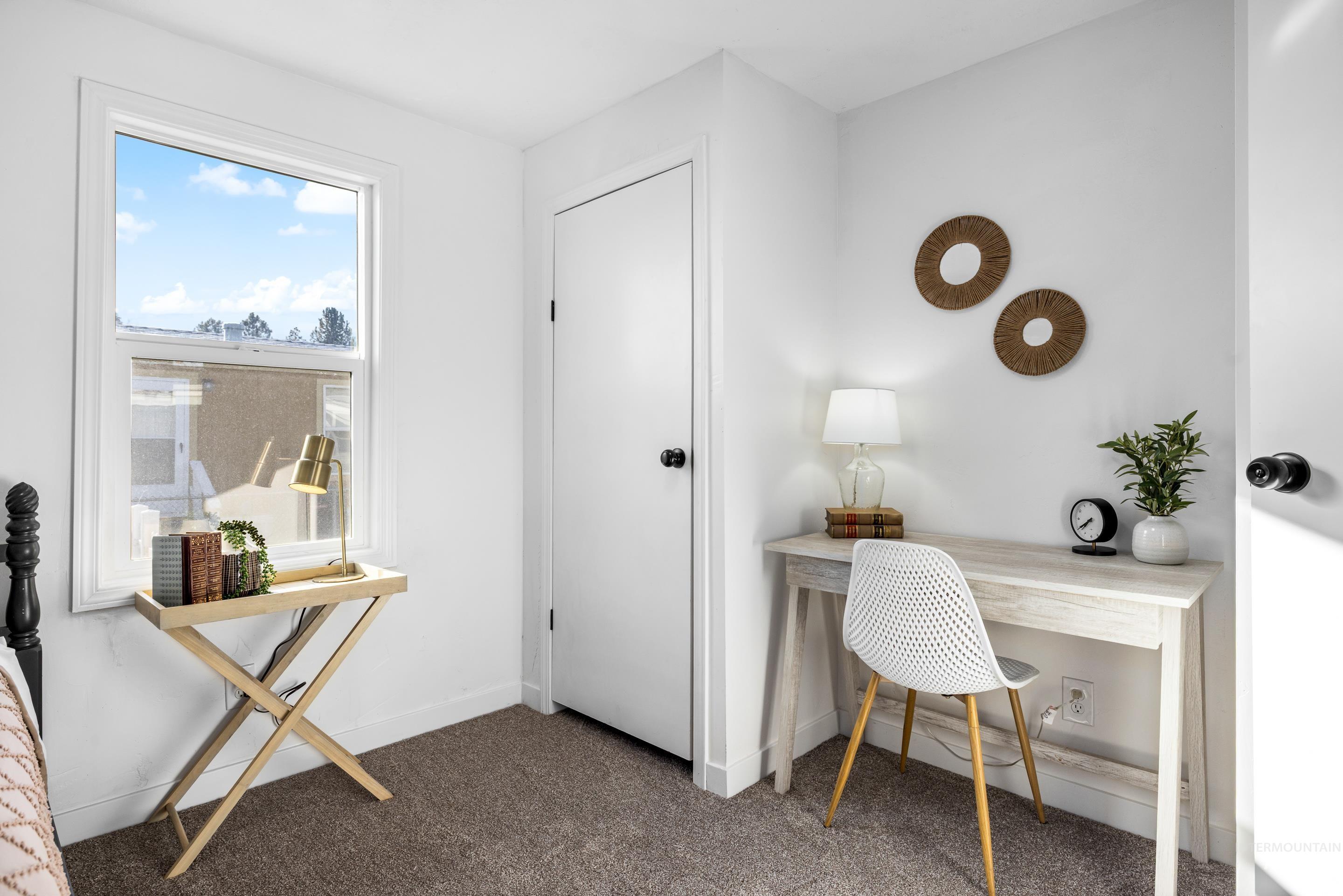 5637 Fairfax Ln, Boise, Idaho 83714, 2 Bedrooms, 1 Bathroom, Residential For Sale, Price $128,900,MLS 98970480