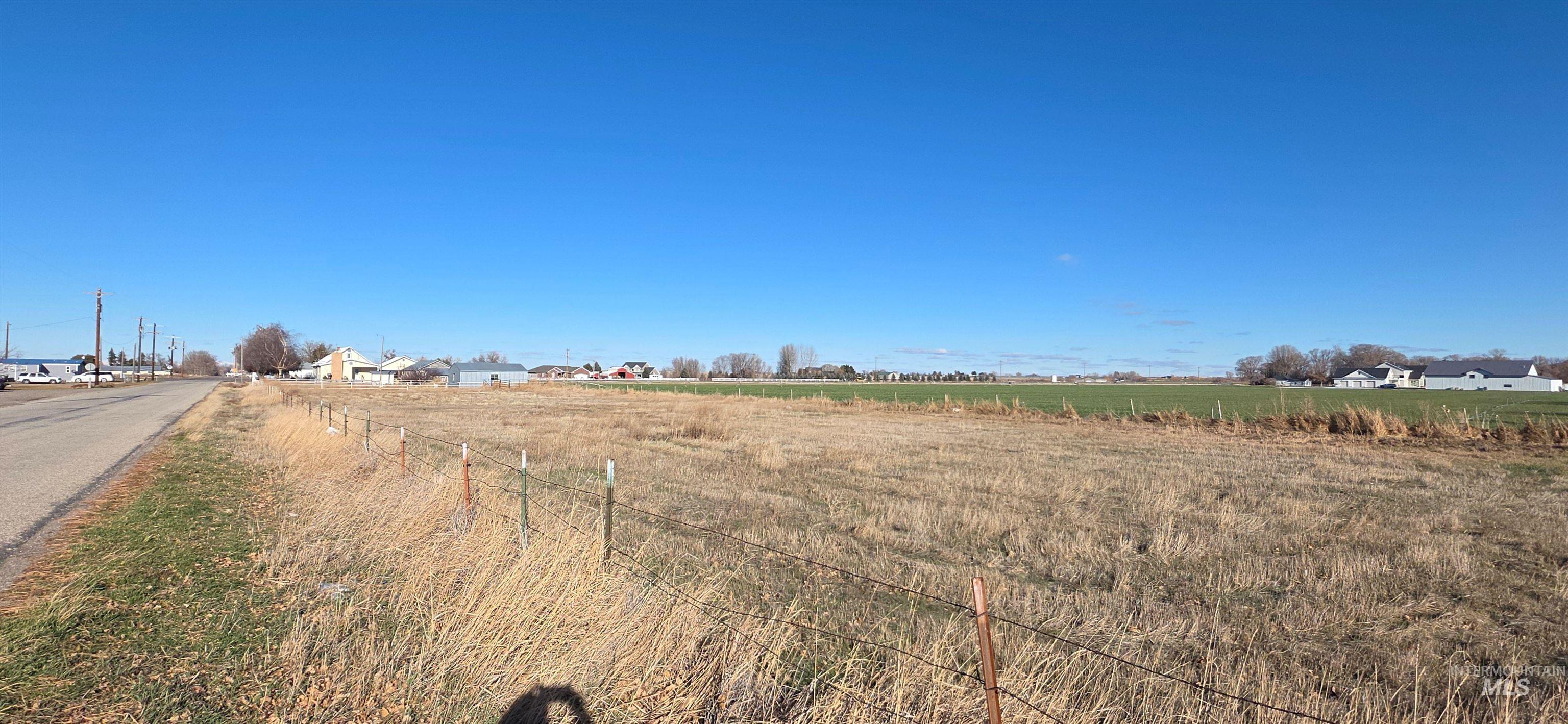 103 S 650 E, Burley, Idaho 83318, 3 Bedrooms, 2 Bathrooms, Residential For Sale, Price $385,000, 98970489