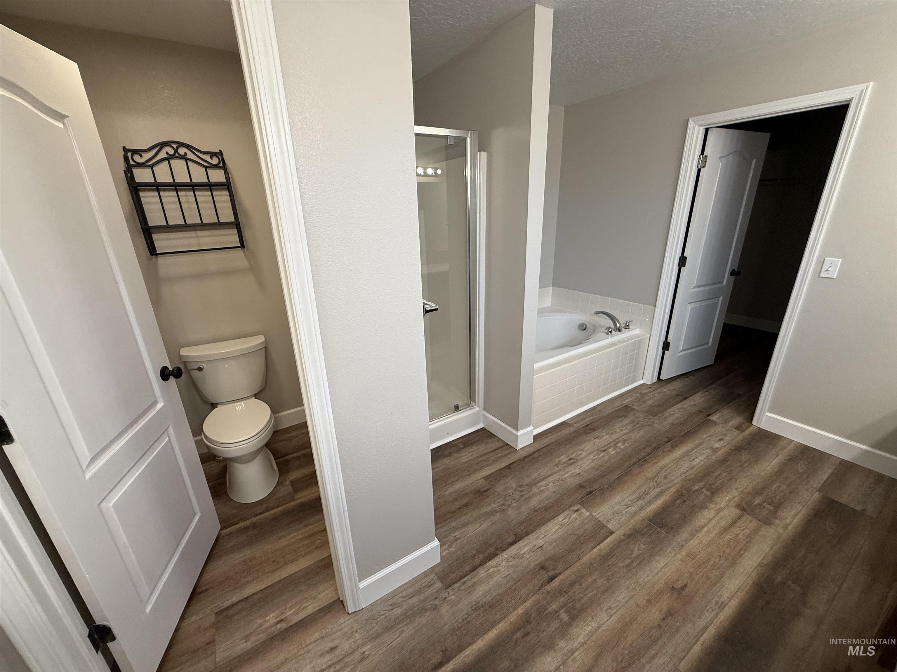 2023 W Michelle Dr, Nampa, Idaho 83651, 5 Bedrooms, 2.5 Bathrooms, Rental For Rent, Price $3,250,MLS 98970492