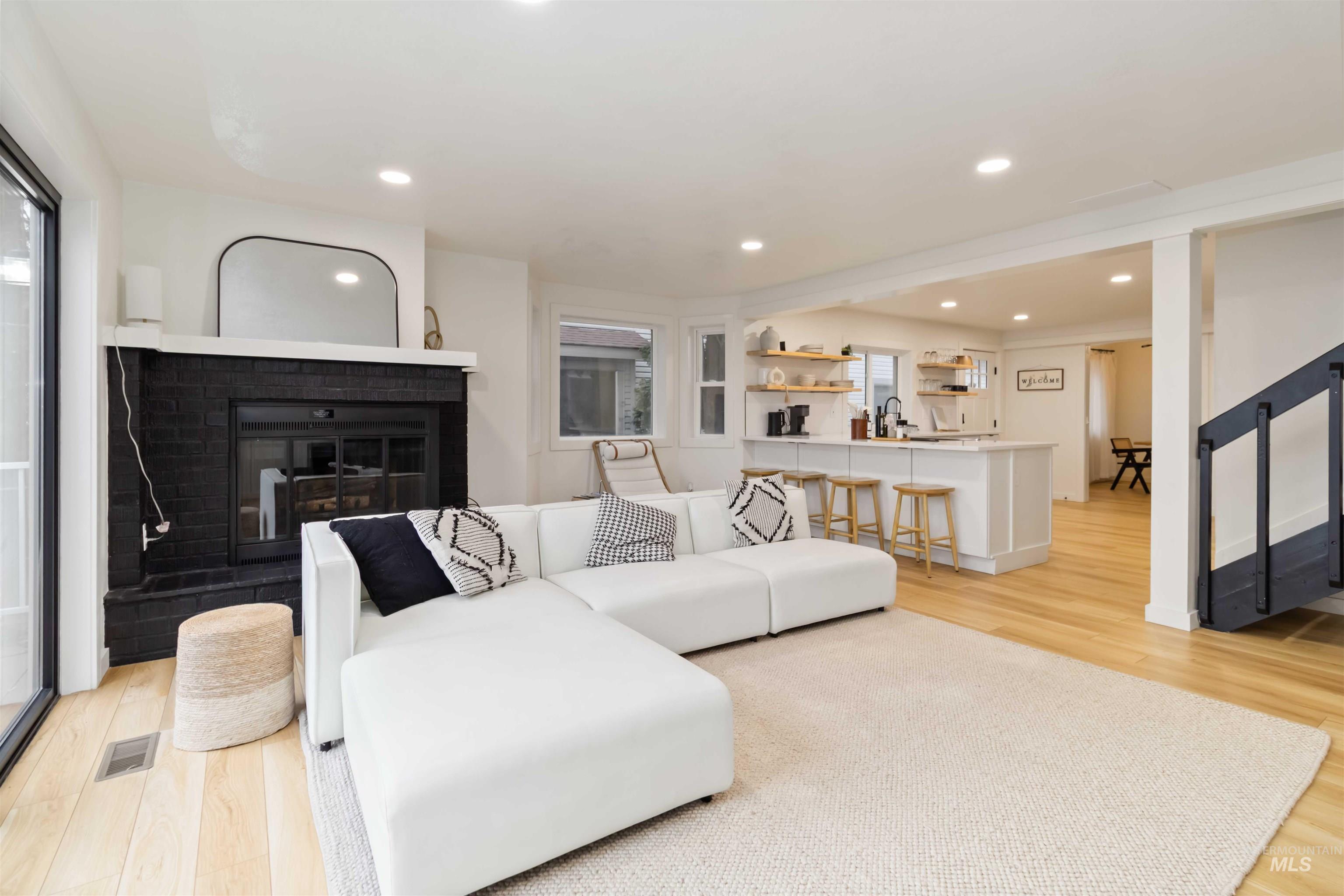 2810 W Sunrise Rim Rd, Boise, Idaho 83705, 3 Bedrooms, 2.5 Bathrooms, Residential For Sale, Price $569,900, 98970494