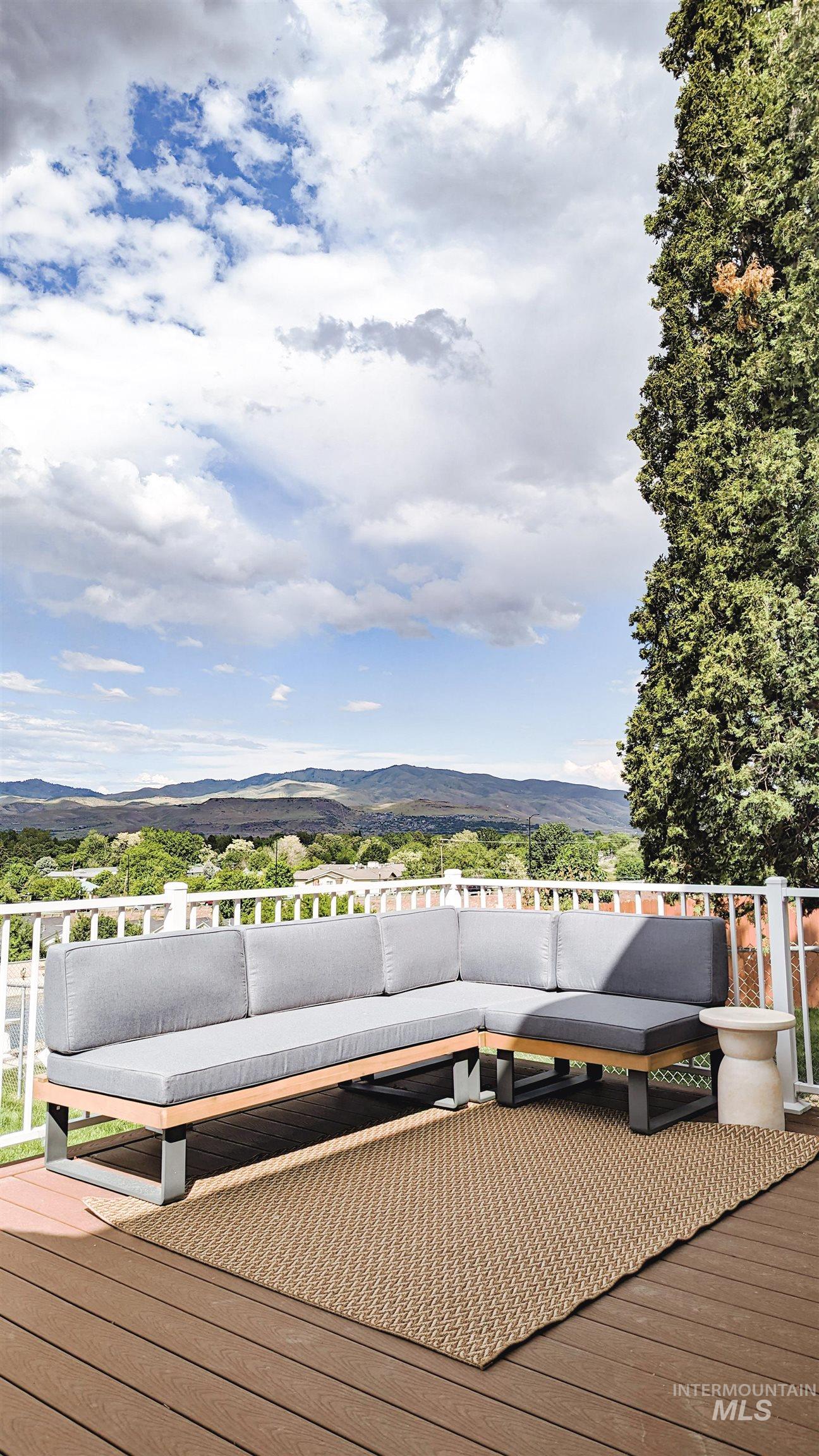 2810 W Sunrise Rim Rd, Boise, Idaho 83705, 3 Bedrooms, 2.5 Bathrooms, Residential For Sale, Price $569,900, 98970494