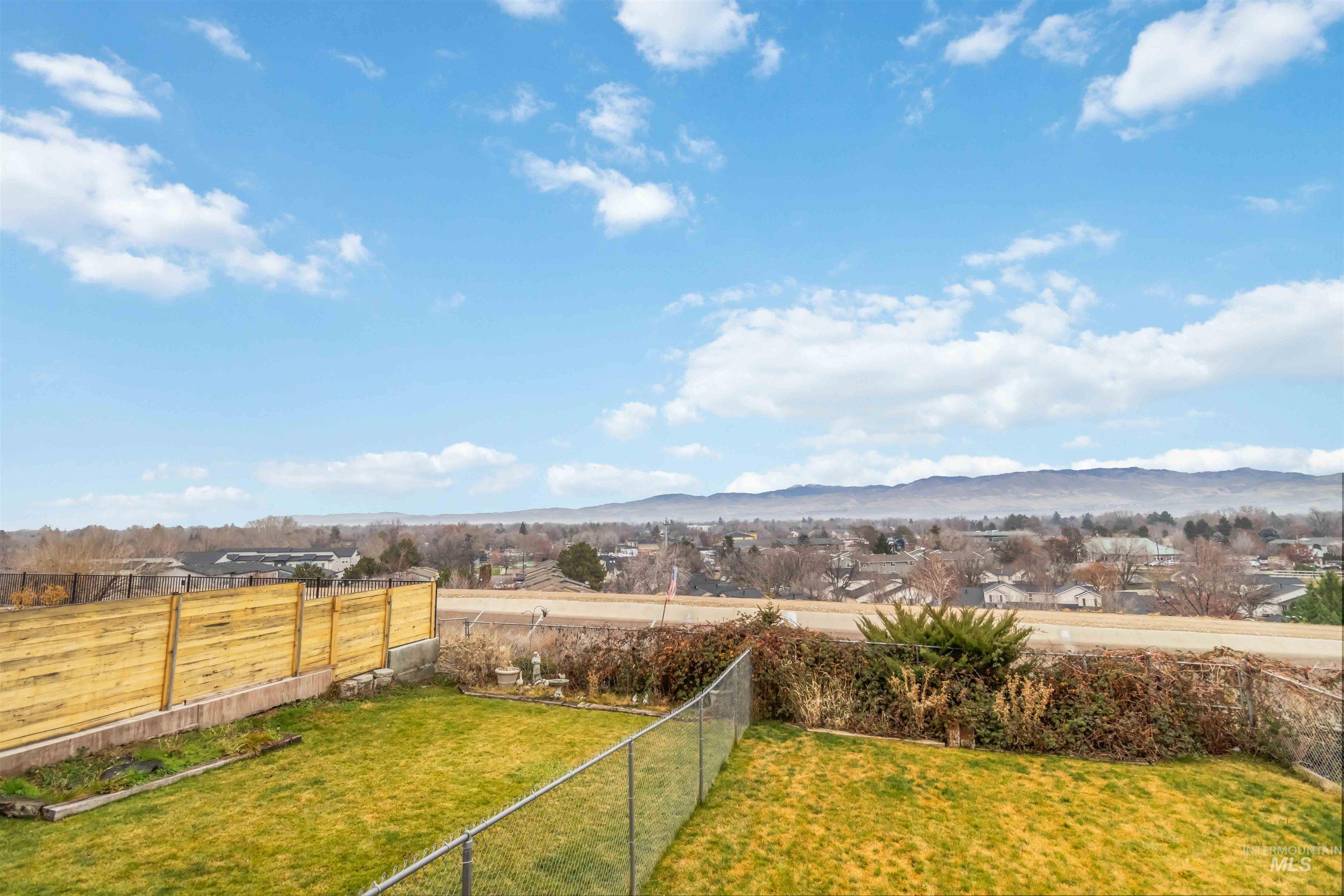 2810 W Sunrise Rim Rd, Boise, Idaho 83705, 3 Bedrooms, 2.5 Bathrooms, Residential For Sale, Price $569,900, 98970494