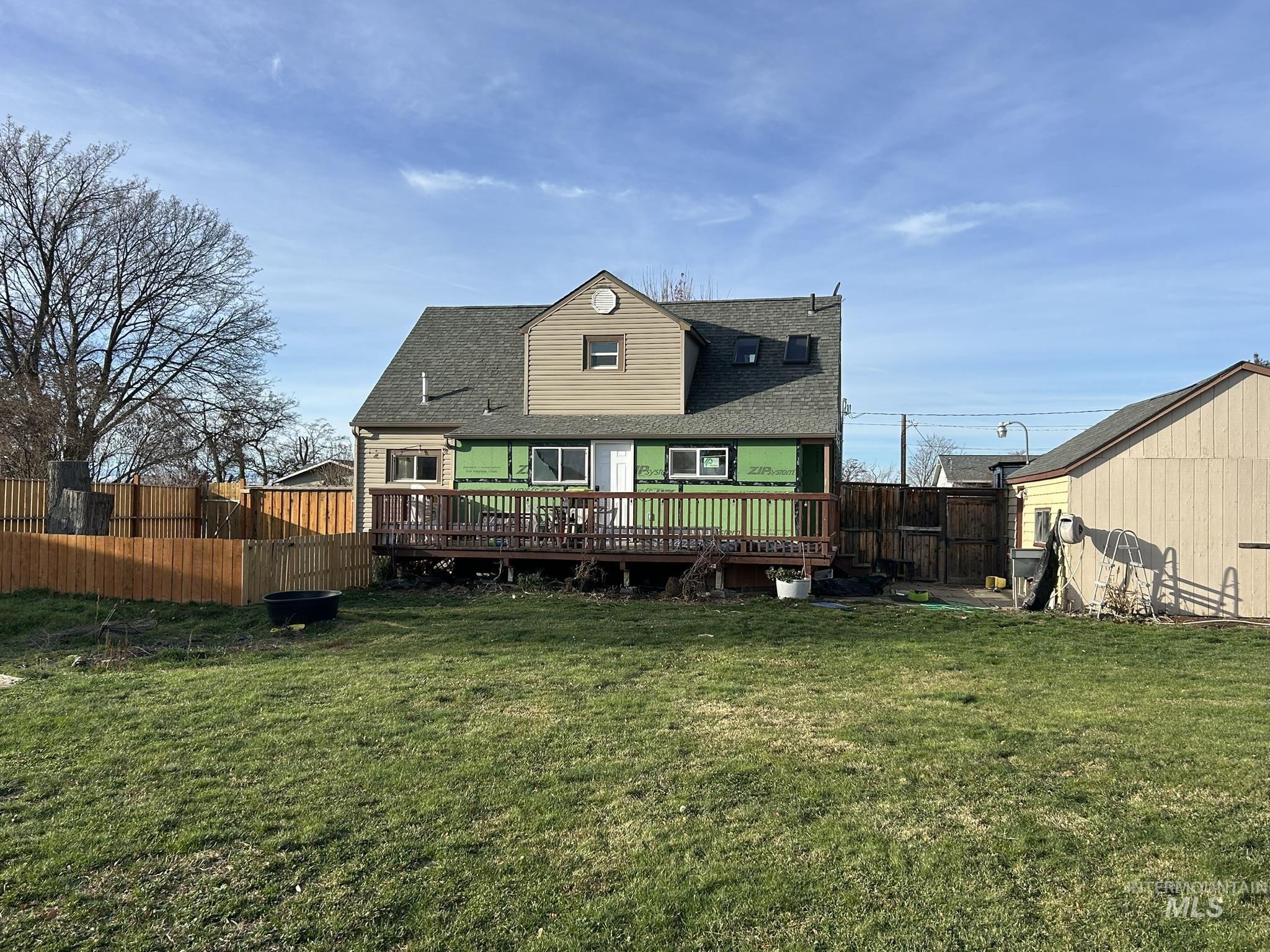 3837 16th st, Lewiston, Idaho 83501, 4 Bedrooms, 2 Bathrooms, Residential For Sale, Price $384,900, 98970504