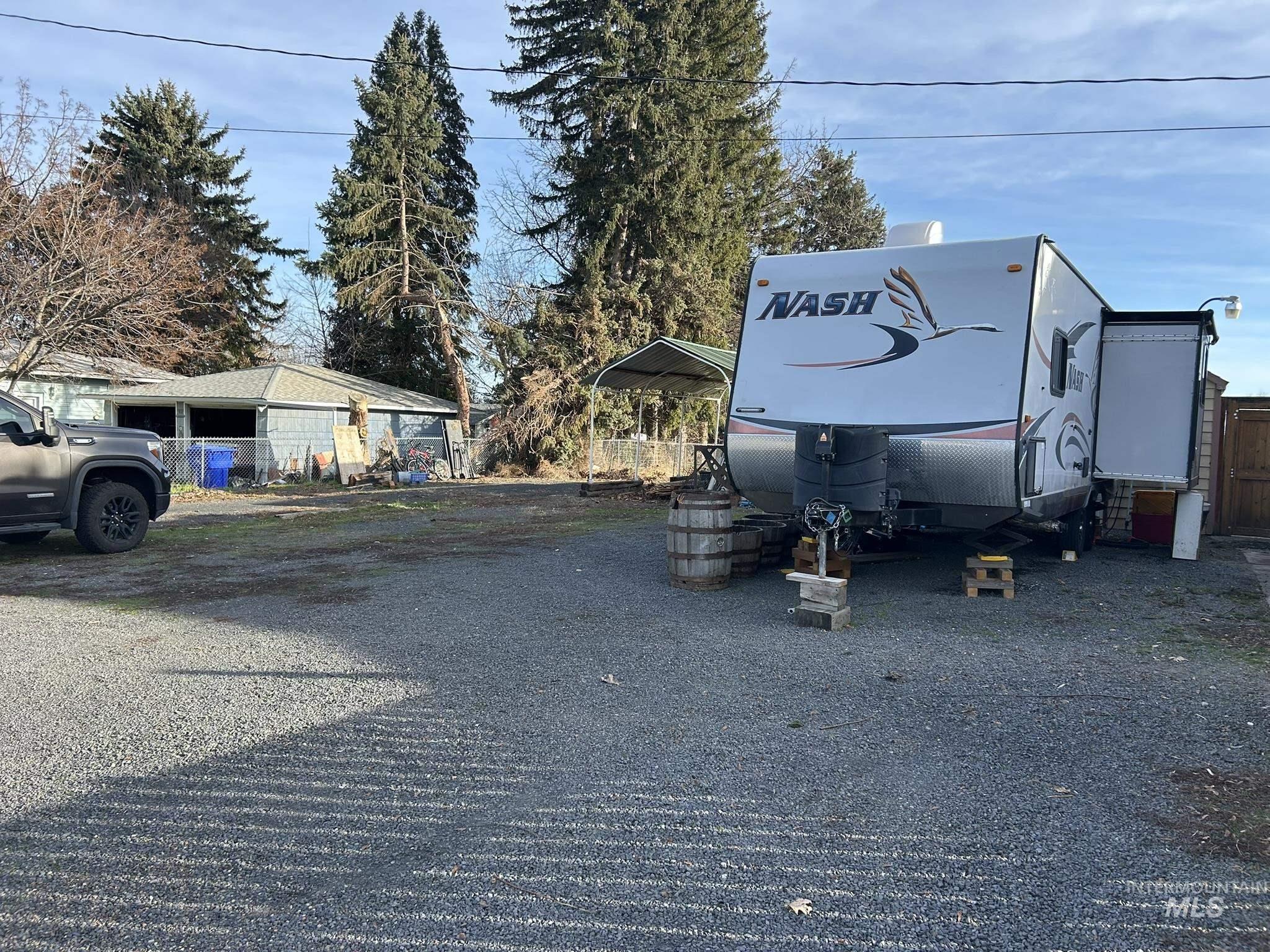 3837 16th st, Lewiston, Idaho 83501, 4 Bedrooms, 2 Bathrooms, Residential For Sale, Price $388,000,MLS 98970504