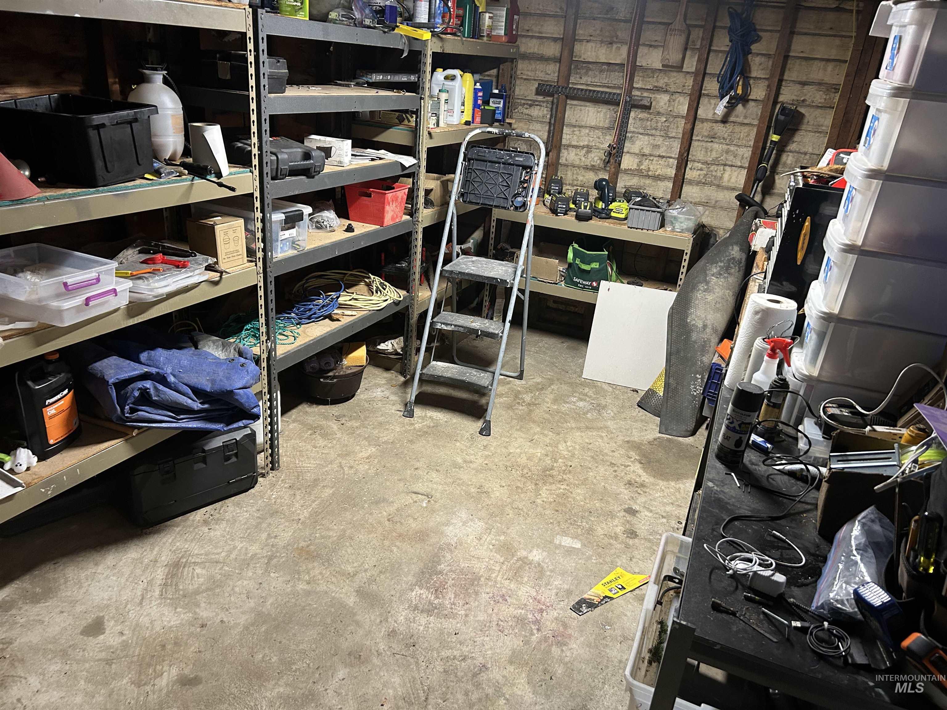 3837 16th st, Lewiston, Idaho 83501, 4 Bedrooms, 2 Bathrooms, Residential For Sale, Price $384,900, 98970504