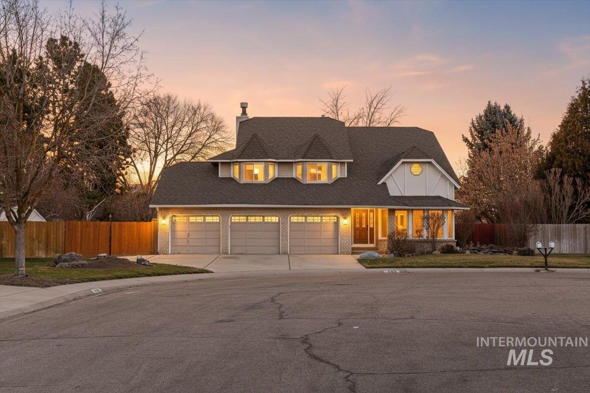 4375 N Marcliffe Pl, Boise, Idaho 83704-2784, 5 Bedrooms, 3.5 Bathrooms, Residential For Sale, Price $695,000, 98970510
