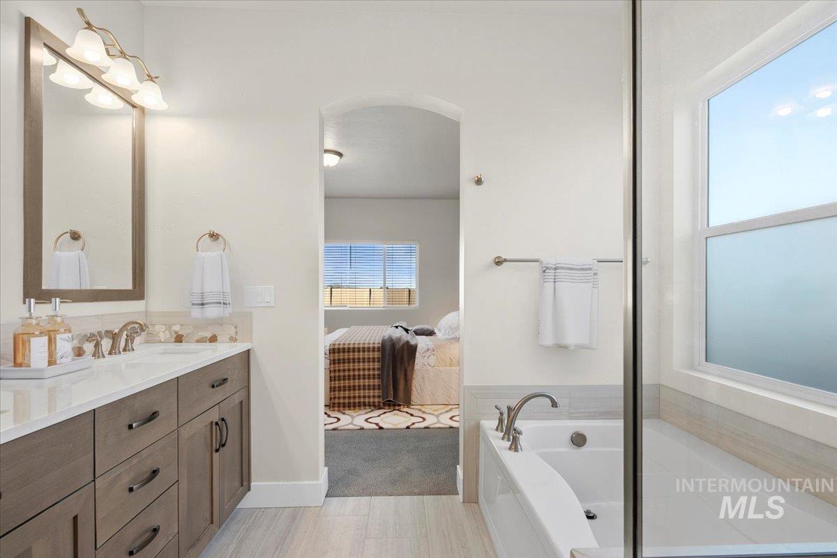 17419 N Fort Hall Ave, Nampa, Idaho 83687, 4 Bedrooms, 2 Bathrooms, Residential For Sale, Price $579,000,MLS 98970512