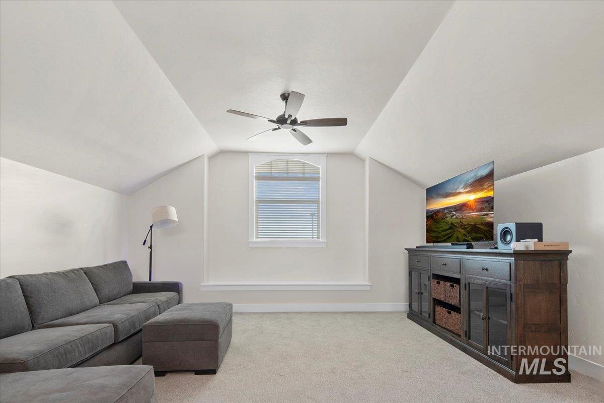 17419 N Fort Hall Ave, Nampa, Idaho 83687, 4 Bedrooms, 2 Bathrooms, Residential For Sale, Price $579,000,MLS 98970512