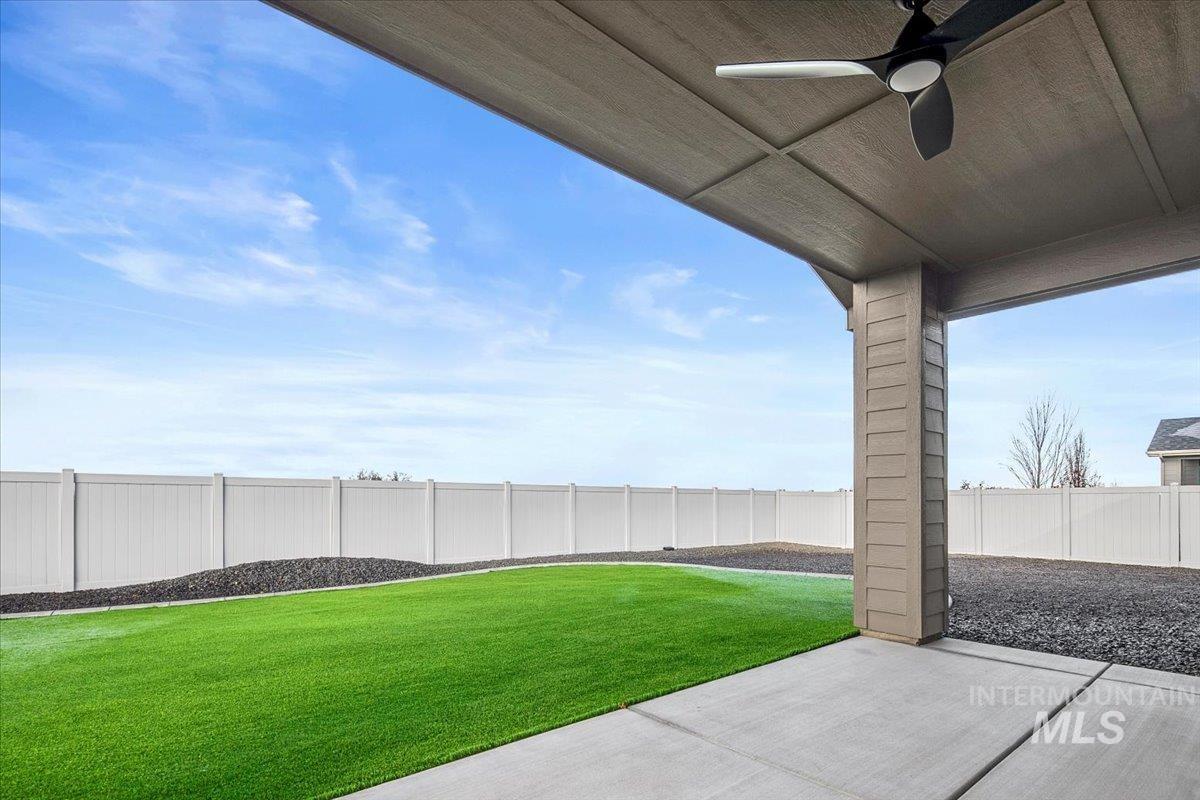 17419 N Fort Hall Ave, Nampa, Idaho 83687, 4 Bedrooms, 2 Bathrooms, Residential For Sale, Price $579,000,MLS 98970512