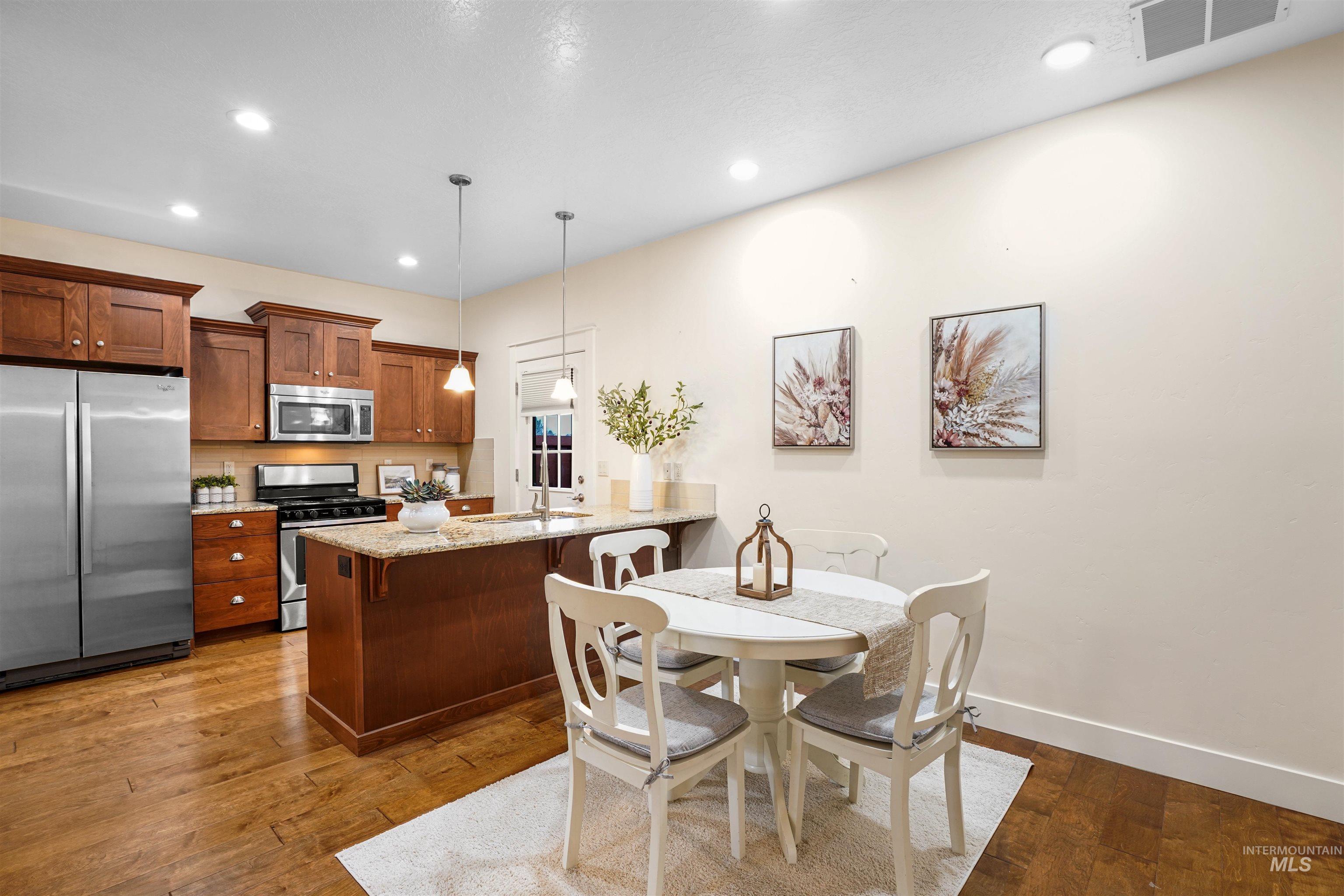 9389 W Wildbranch Dr, Star, Idaho 83669, 3 Bedrooms, 3.5 Bathrooms, Residential For Sale, Price $700,000, 98970515