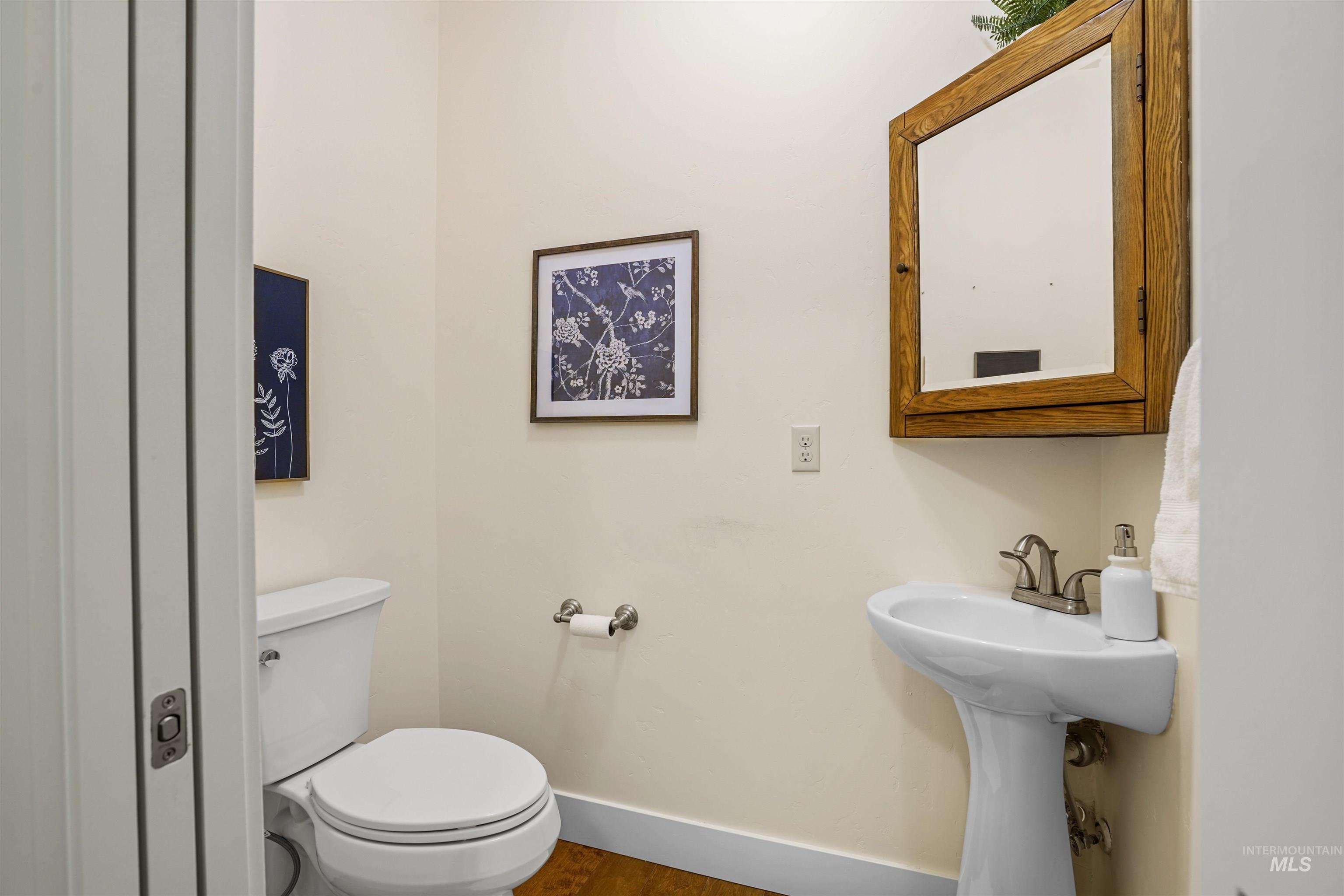 9389 W Wildbranch Dr, Star, Idaho 83669, 3 Bedrooms, 3.5 Bathrooms, Residential For Sale, Price $700,000, 98970515