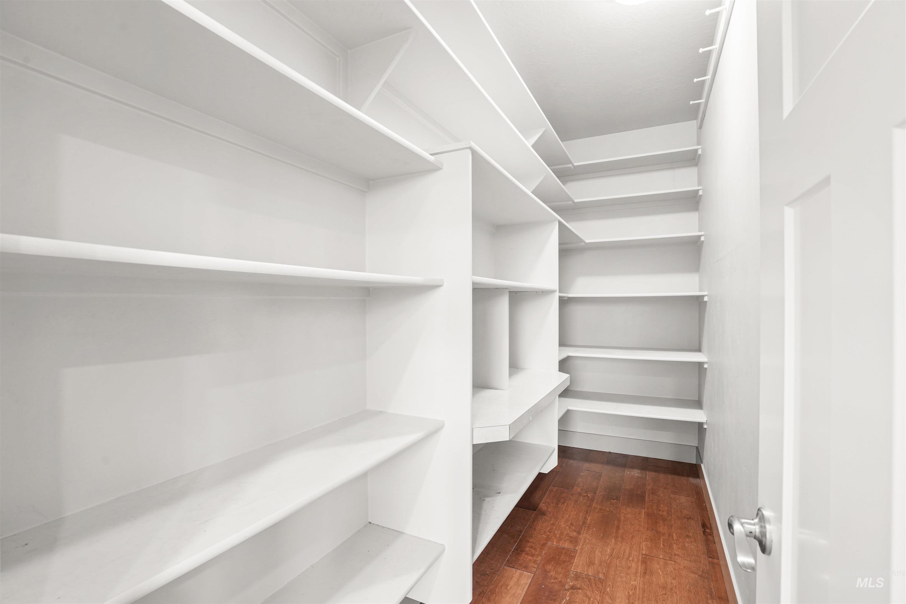 9389 W Wildbranch Dr, Star, Idaho 83669, 3 Bedrooms, 3.5 Bathrooms, Residential For Sale, Price $700,000, 98970515