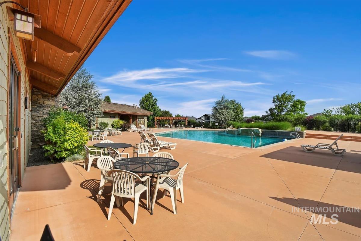 9389 W Wildbranch Dr, Star, Idaho 83669, 3 Bedrooms, 3.5 Bathrooms, Residential For Sale, Price $700,000, 98970515