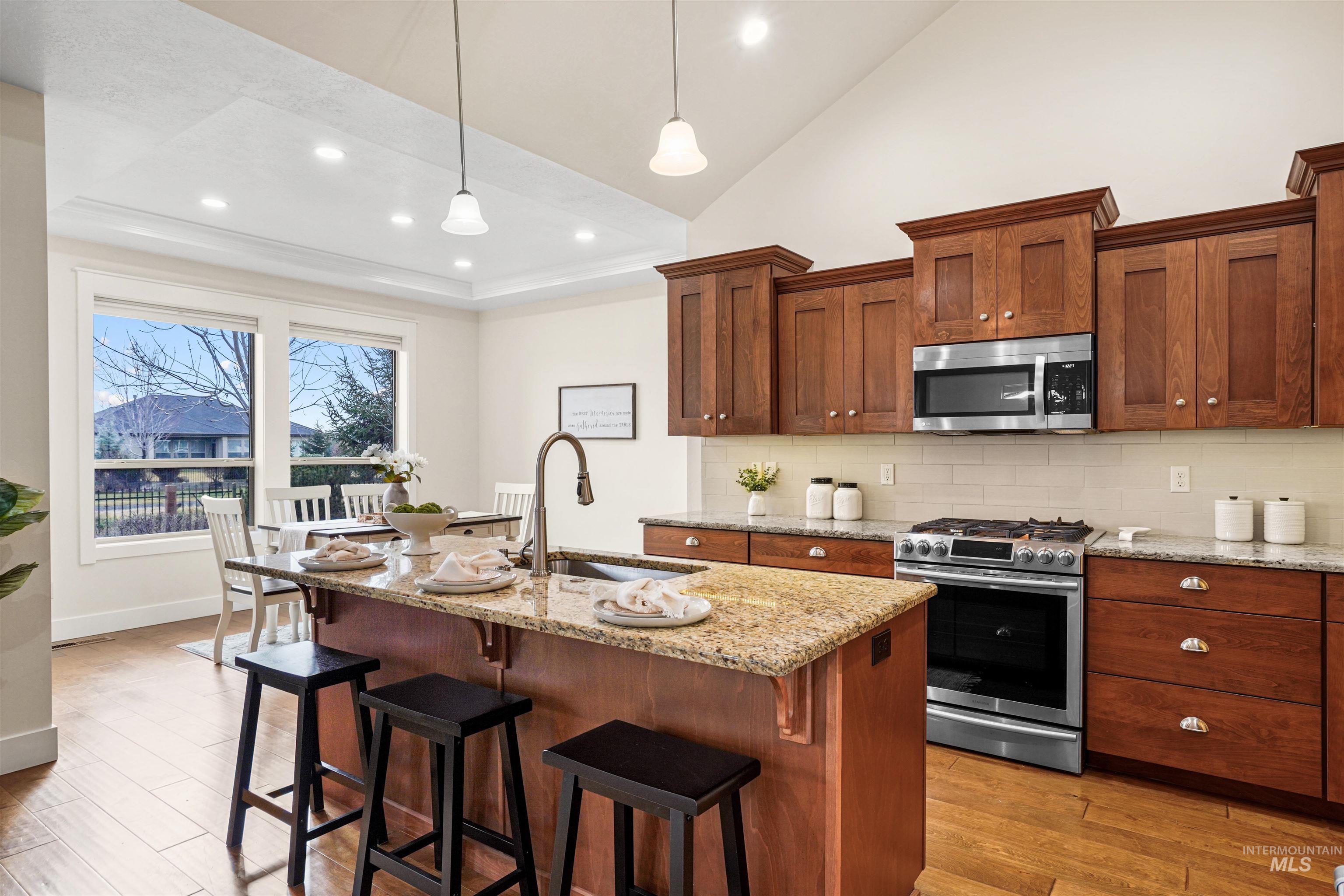 9389 W Wildbranch Dr, Star, Idaho 83669, 3 Bedrooms, 3.5 Bathrooms, Residential For Sale, Price $700,000, 98970515