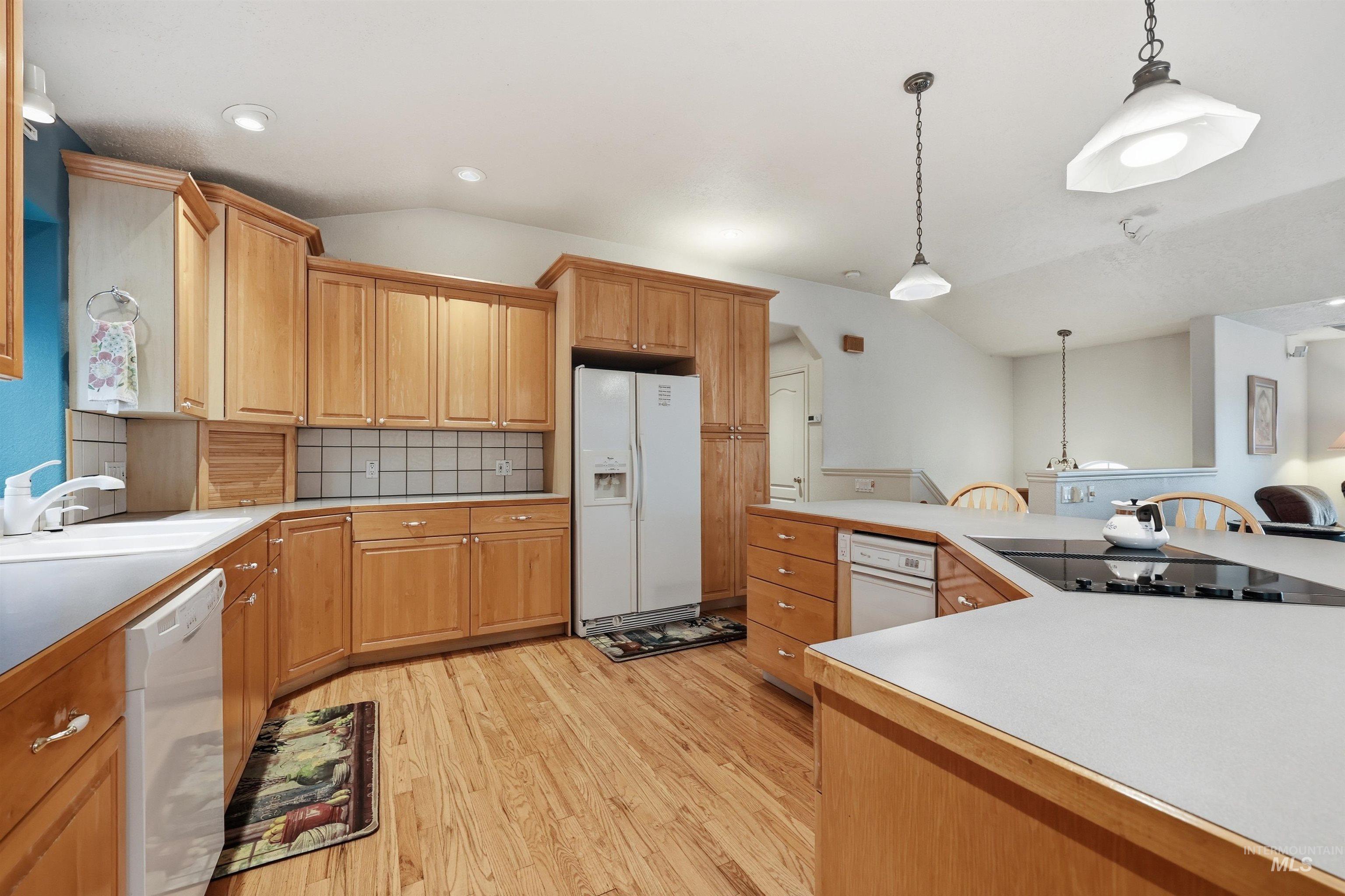 11606 Eva Ln., Caldwell, Idaho 83607, 3 Bedrooms, 3 Bathrooms, Residential For Sale, Price $630,000, 98970517