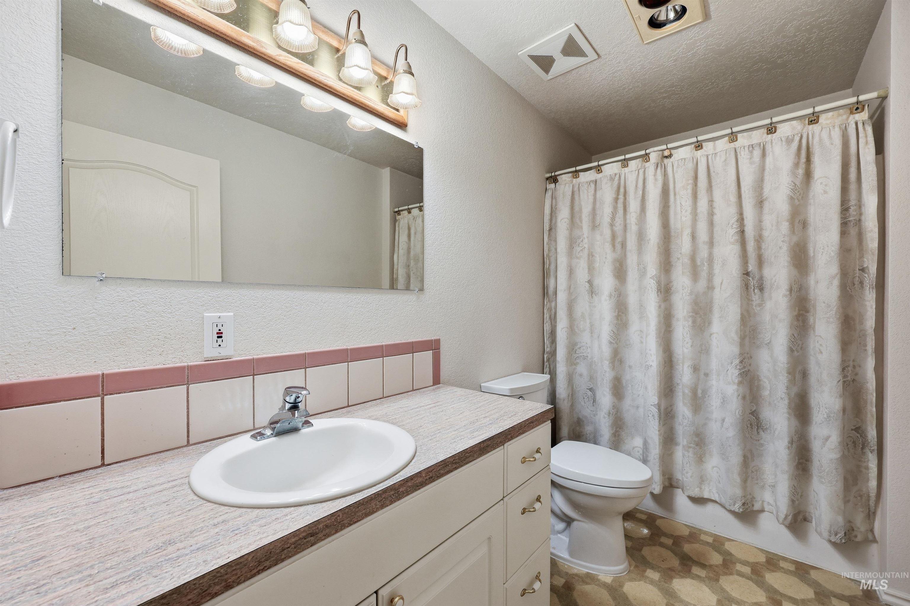 11606 Eva Ln., Caldwell, Idaho 83607, 3 Bedrooms, 3 Bathrooms, Residential For Sale, Price $630,000, 98970517