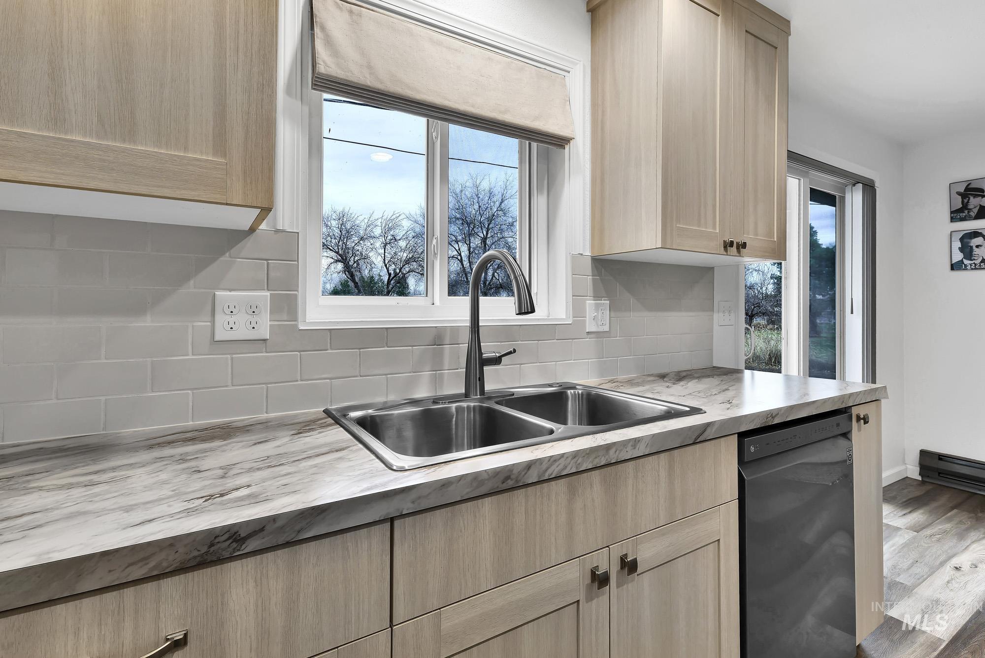 3866 NW Dutton, Mountain Home, Idaho 83647, 3 Bedrooms, 1 Bathroom, Residential For Sale, Price $365,000, 98970521