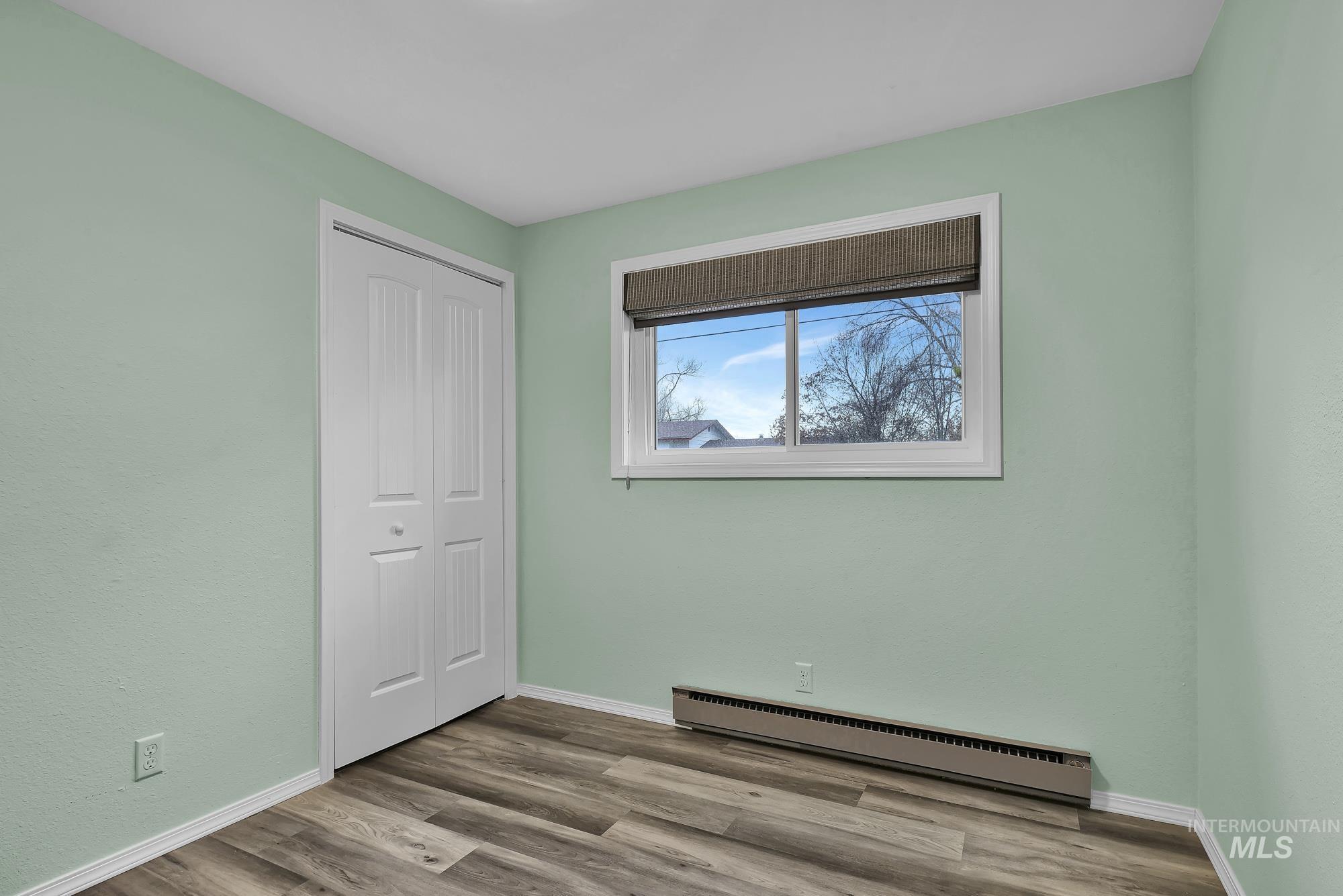 3866 NW Dutton, Mountain Home, Idaho 83647, 3 Bedrooms, 1 Bathroom, Residential For Sale, Price $365,000, 98970521